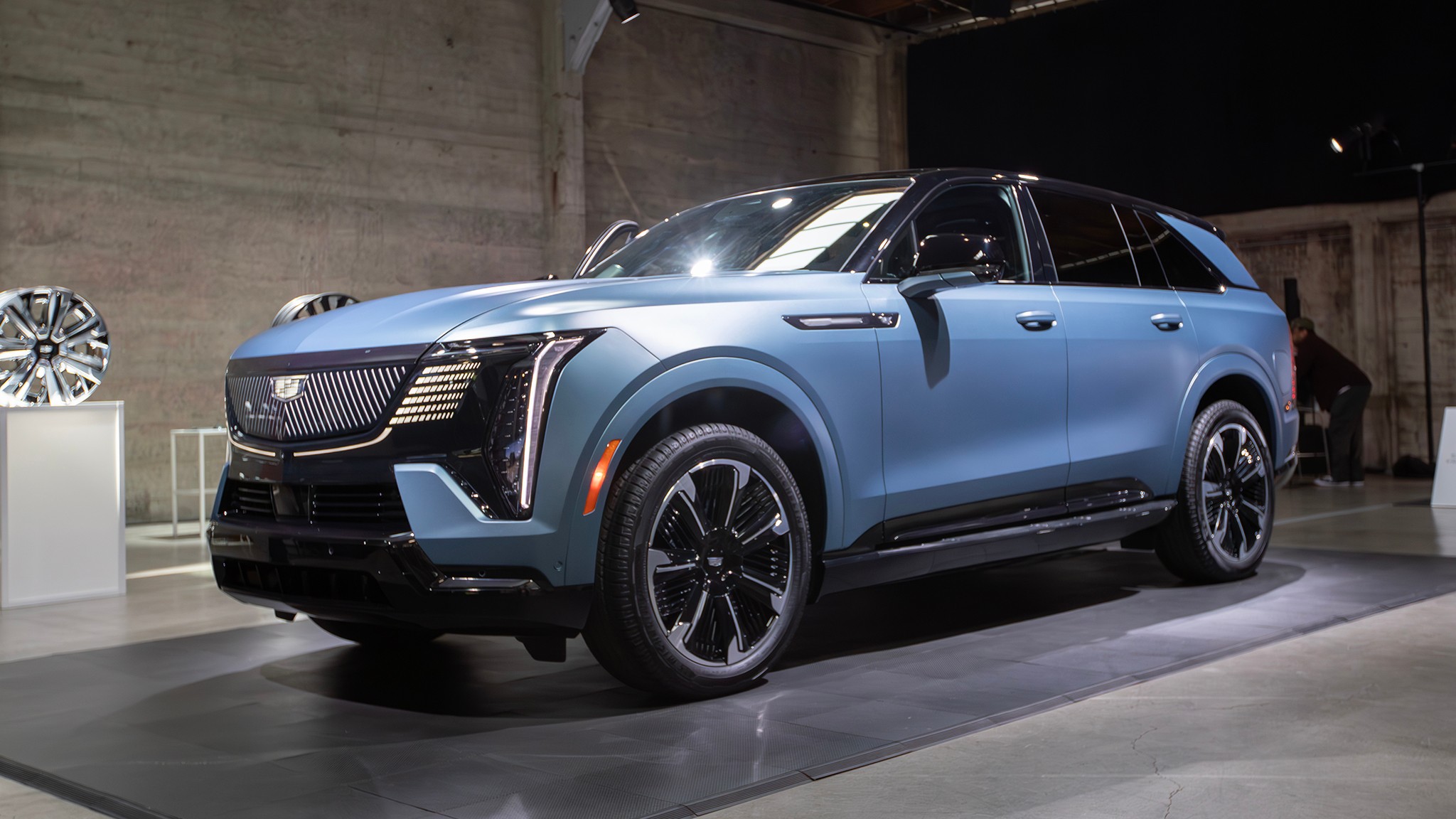 15 2025 Cadillac Escalade IQ road trip SF LA