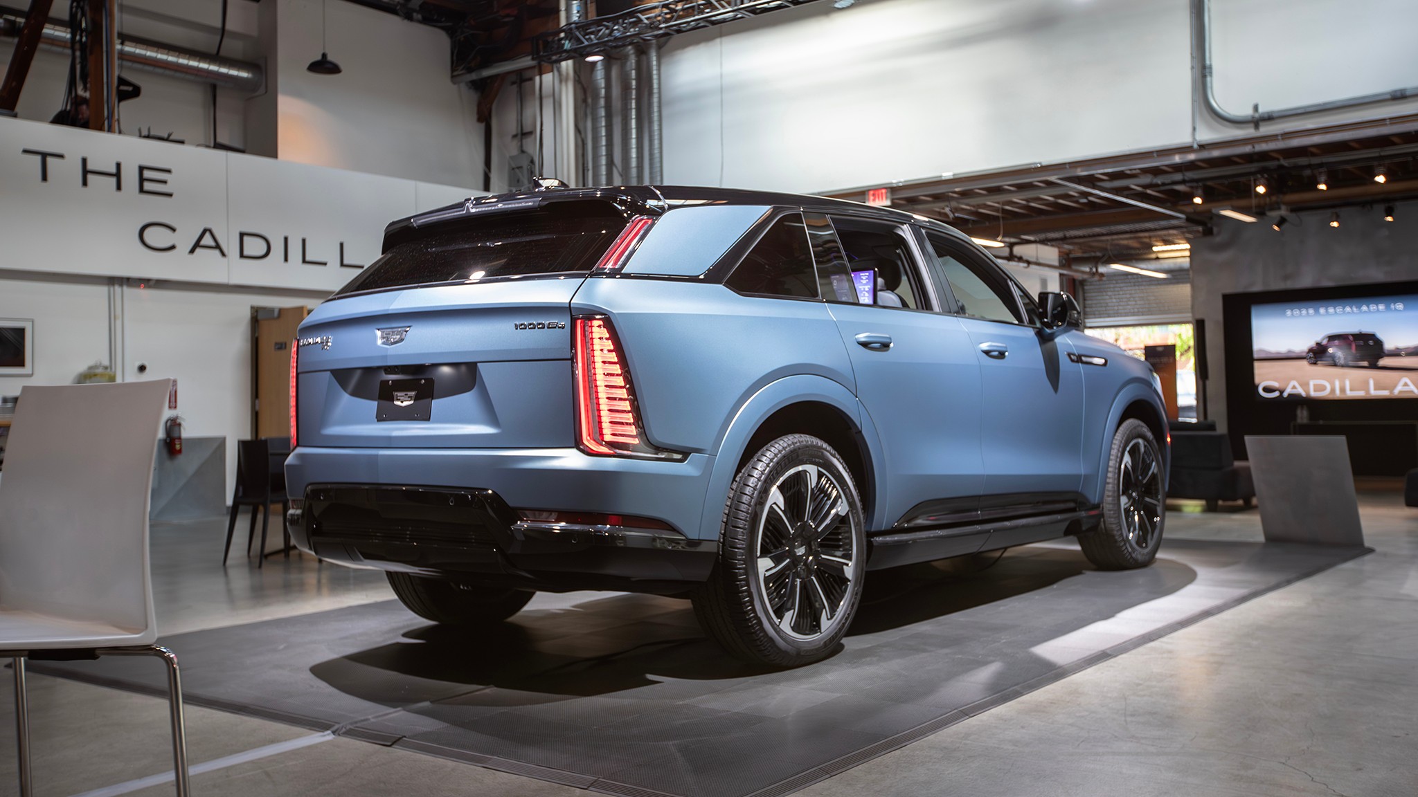 17 2025 Cadillac Escalade IQ road trip SF LA