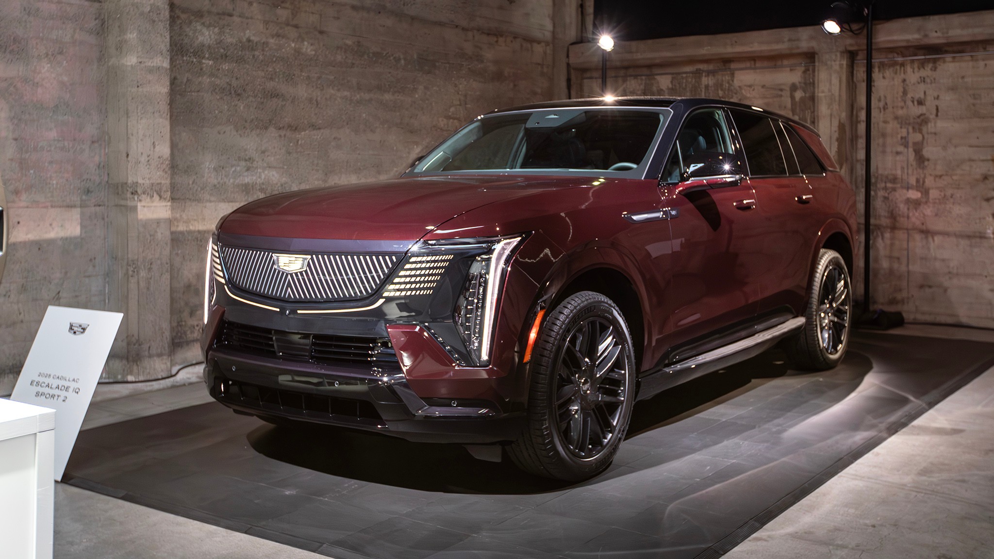 18 2025 Cadillac Escalade IQ road trip SF LA