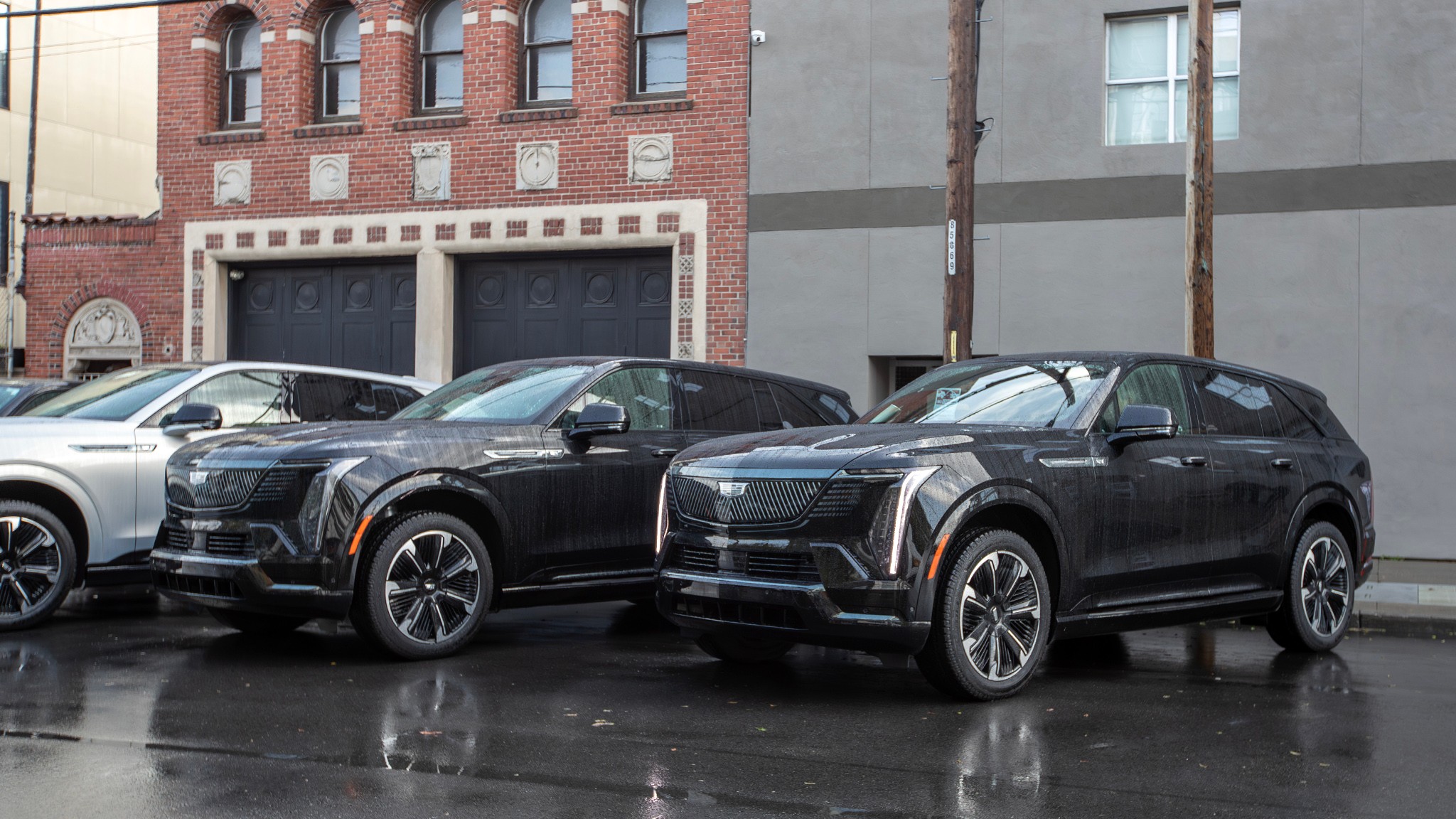 20 2025 Cadillac Escalade IQ road trip SF LA