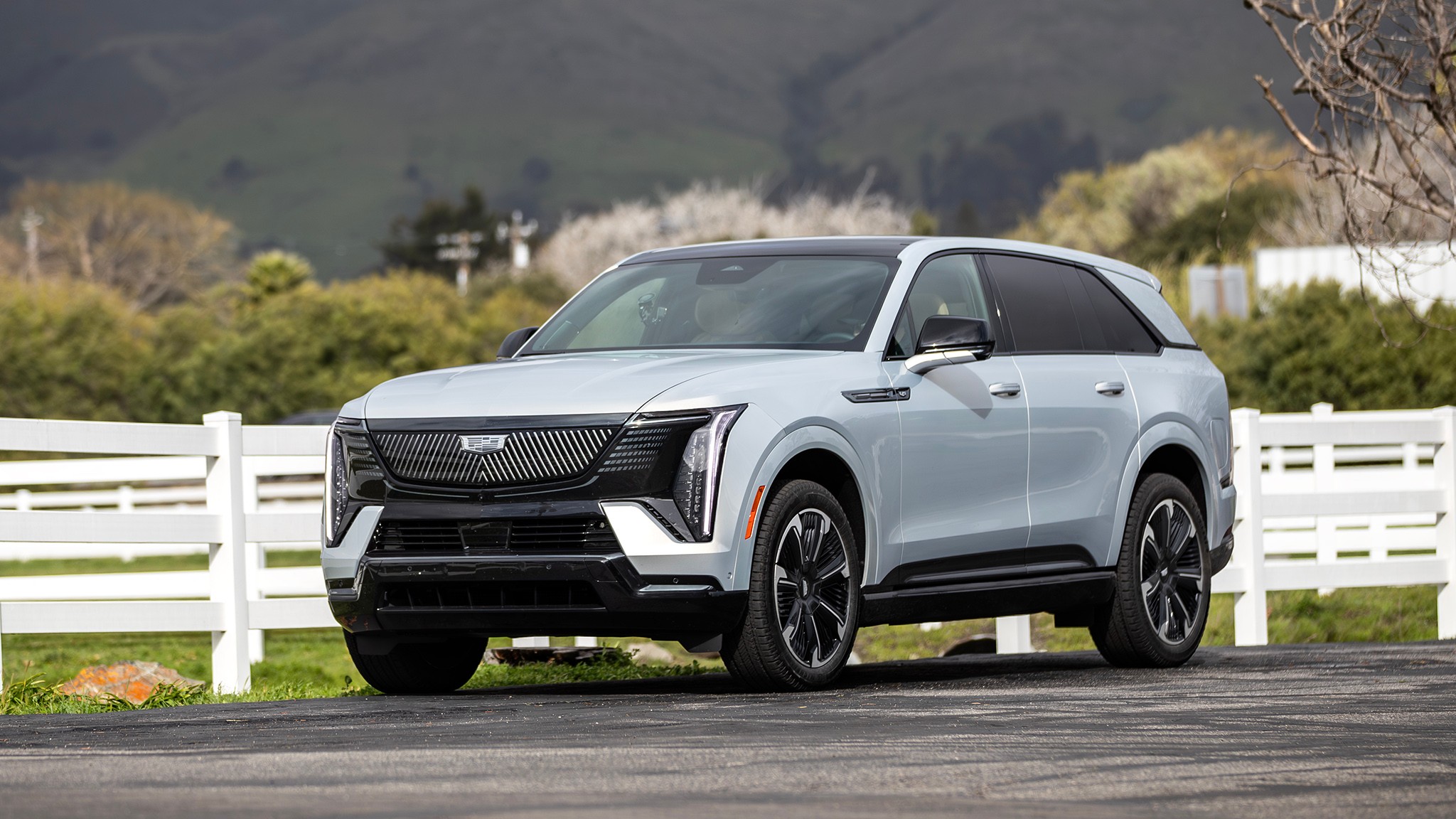 37 2025 Cadillac Escalade IQ road trip SF LA