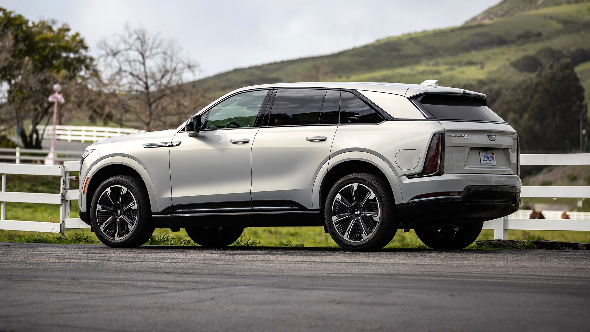 40 2025 Cadillac Escalade IQ road trip SF LA