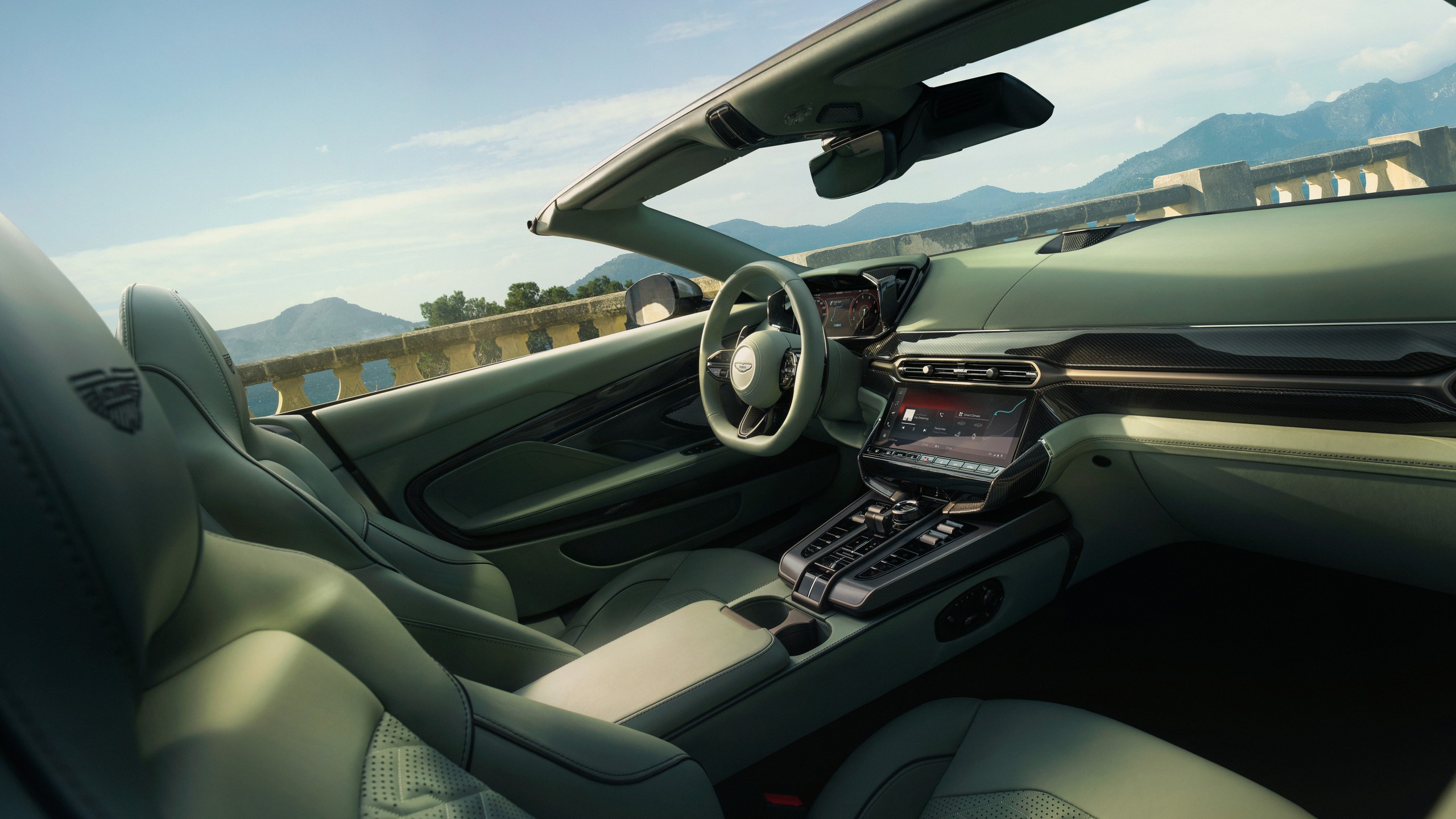 2026 Aston Martin Vanquish Volante 13