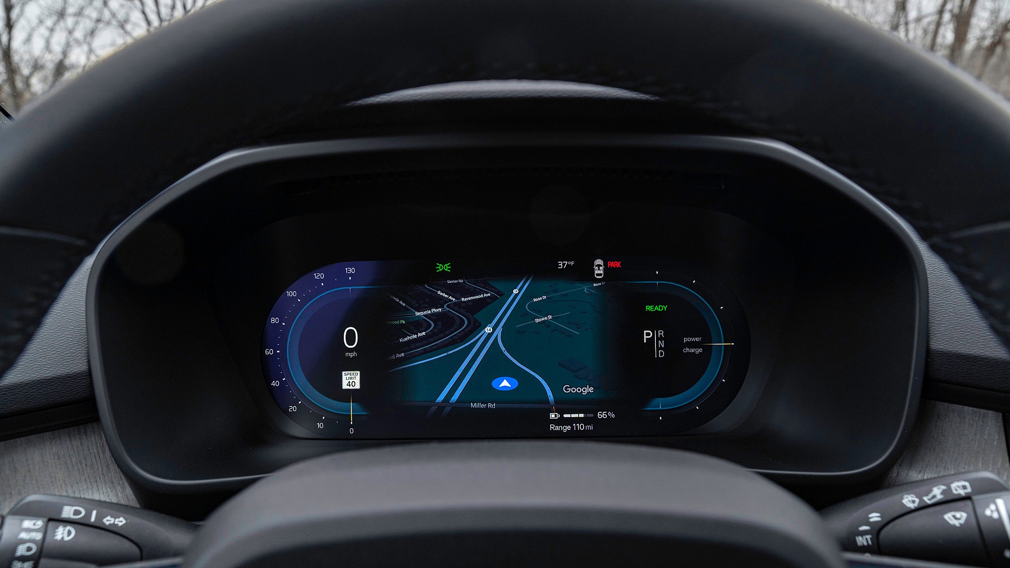 028 2025 Volvo EX40 Twin Motor Ultra