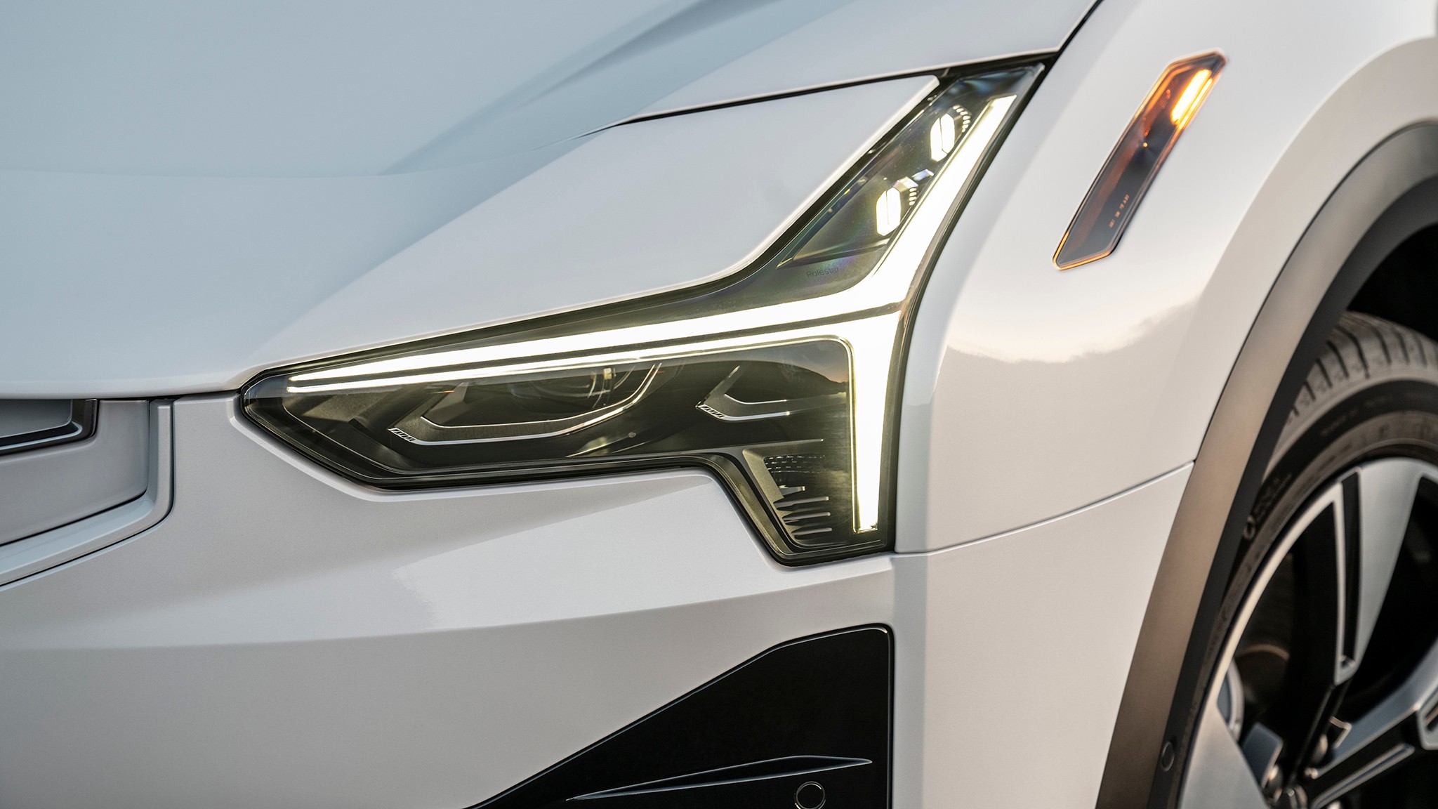 28 2025 Polestar 3 LR First Drive headlight