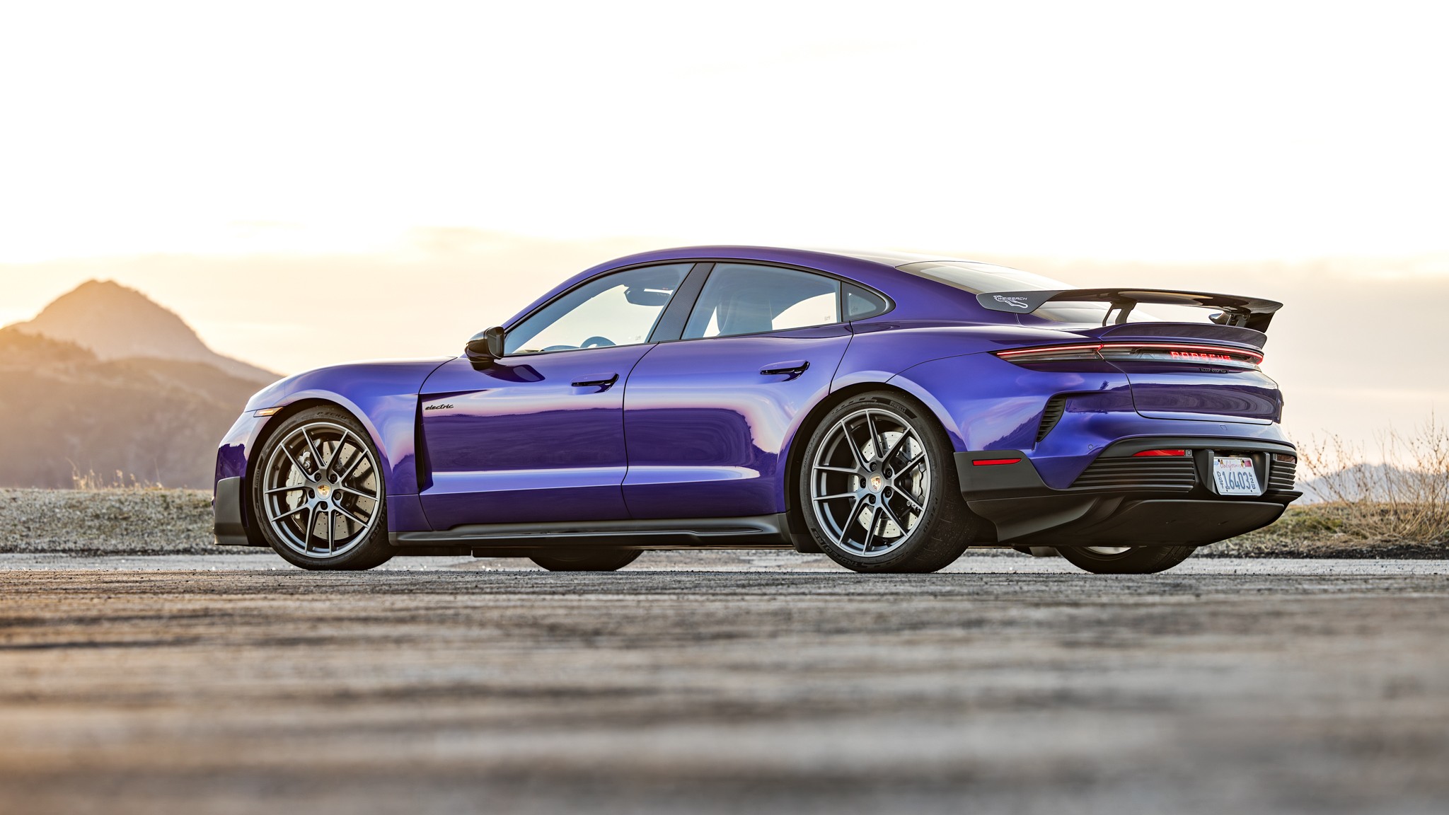 013 2025 Porsche Taycan Turbo GT Weissach Road