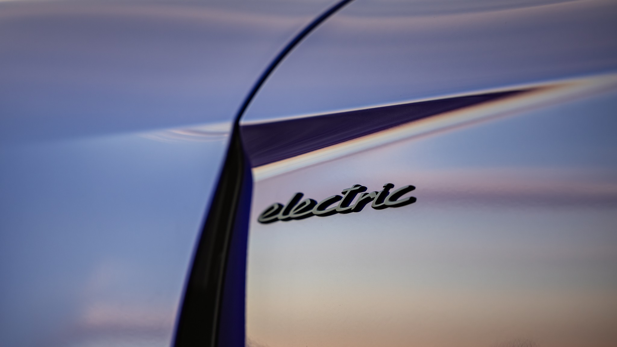 018 2025 Porsche Taycan Turbo GT Weissach Road