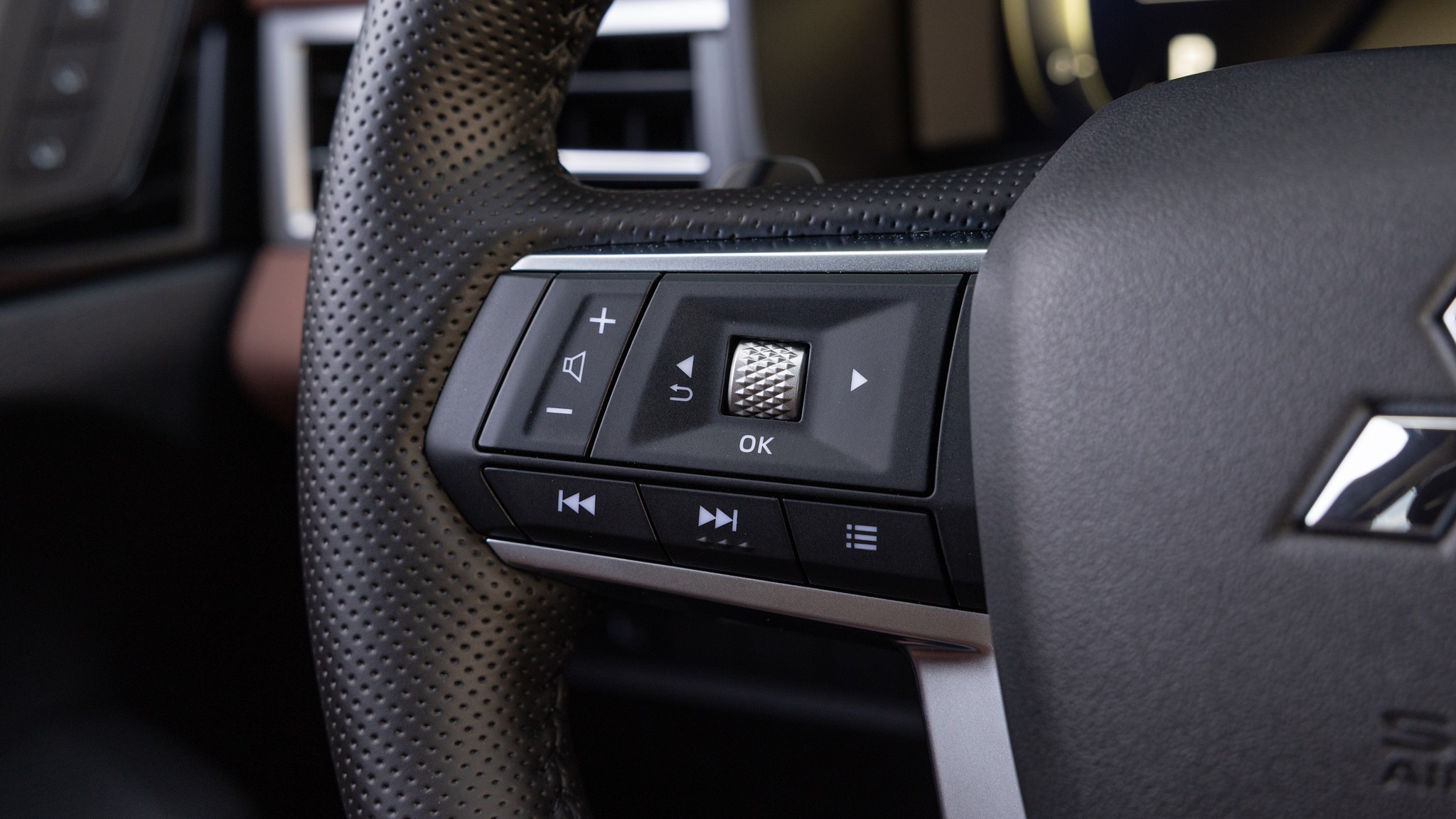 025 2025 Mitsubishi Outlander