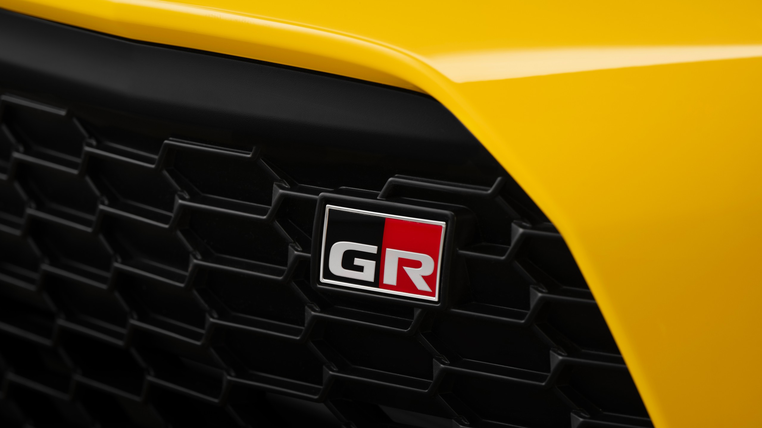 2026 Toyota GR86 SE Yuzu 008