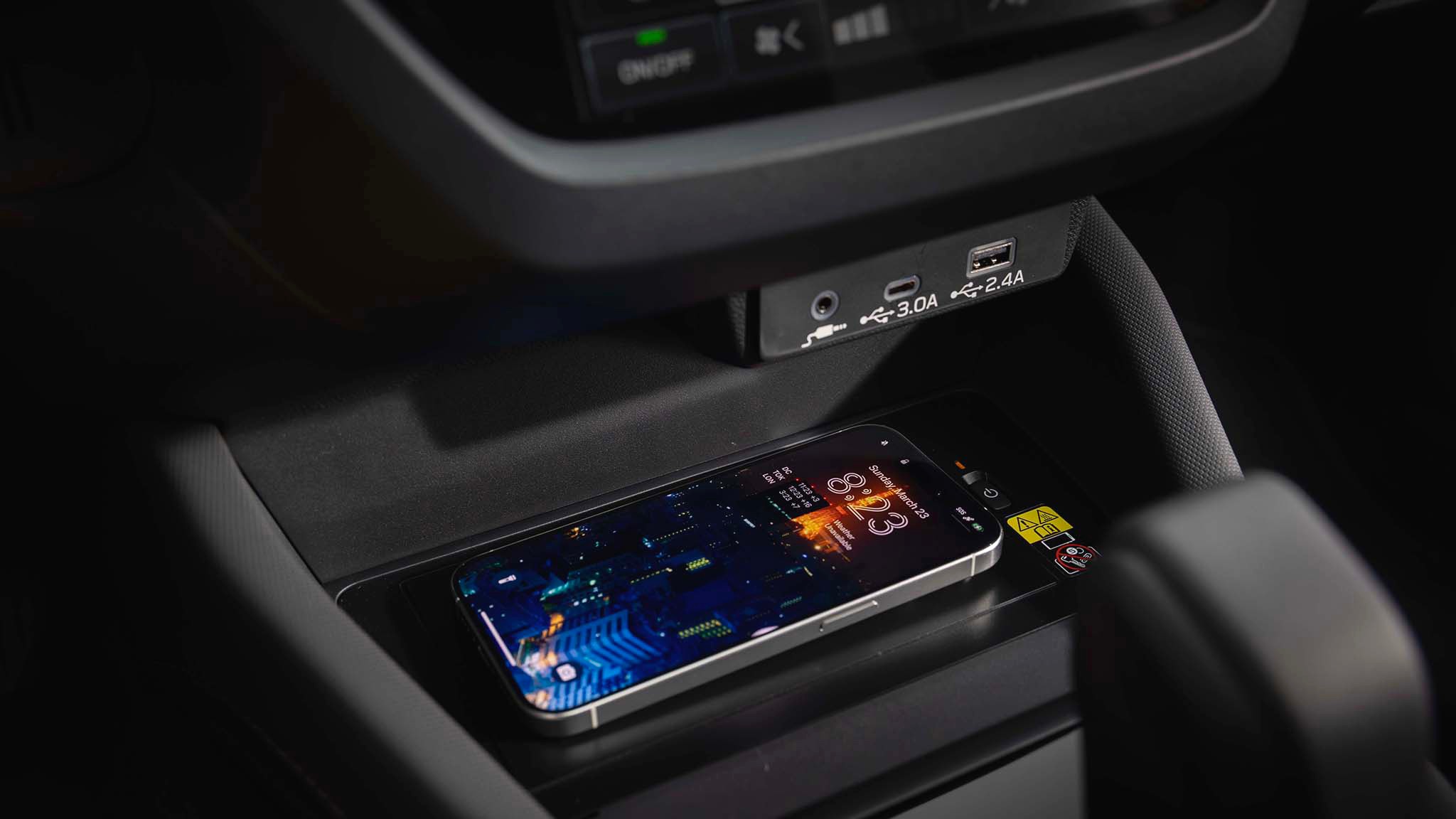 2025 subaru forester hybrid first drive 022 phone charger