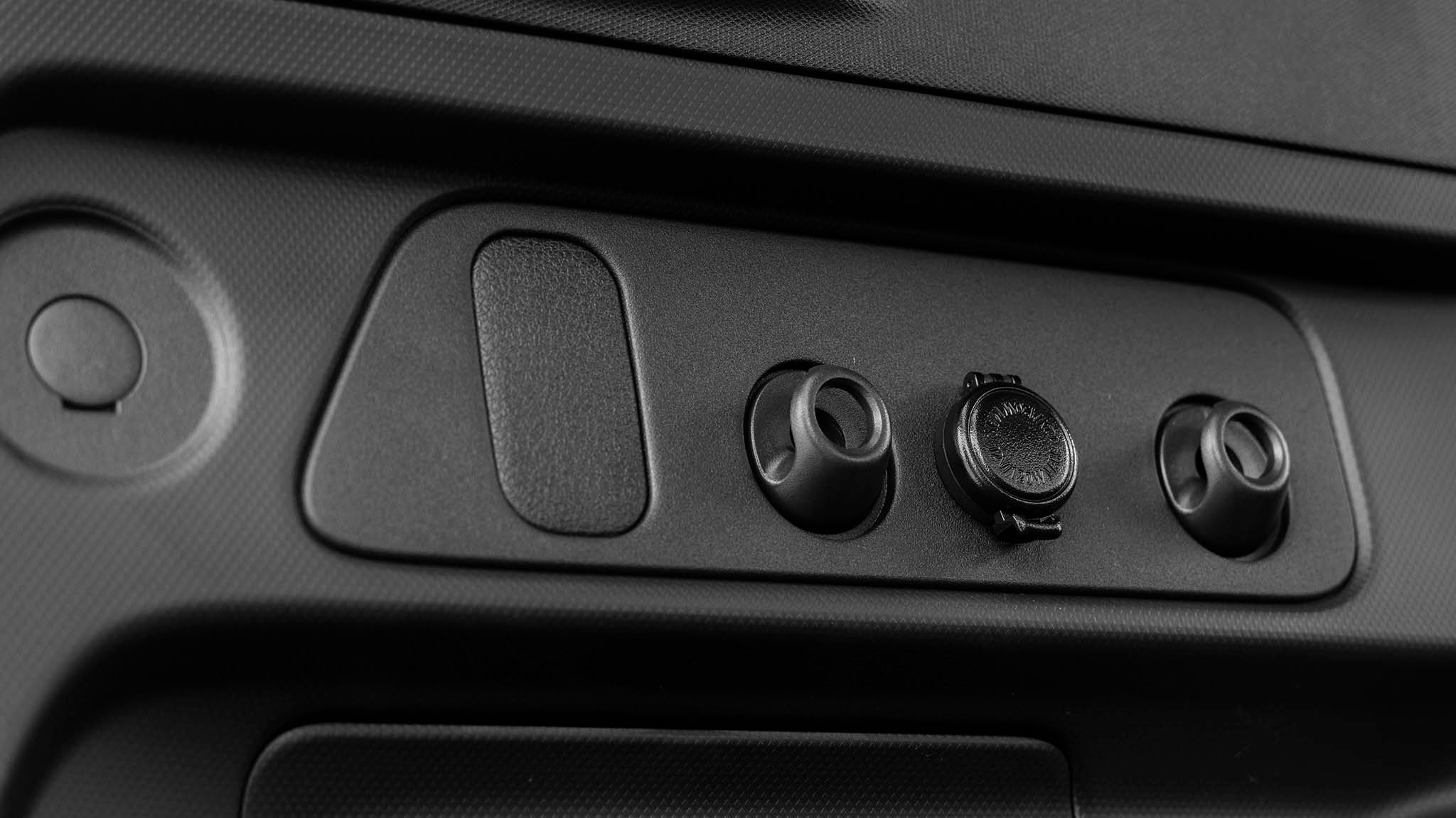 2025 subaru forester hybrid first drive 031 anchor points