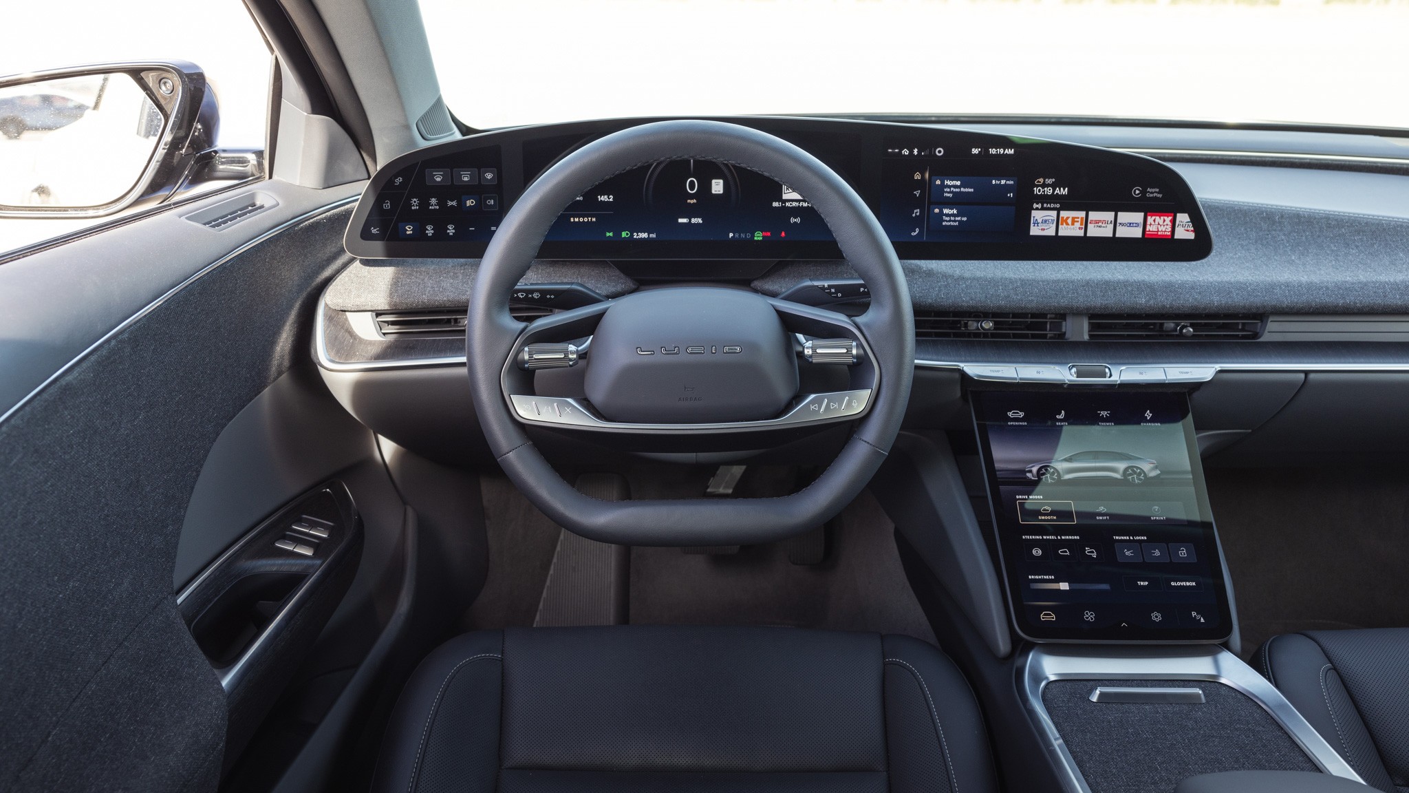 002 2025 Lucid Air Pure Interior Dash