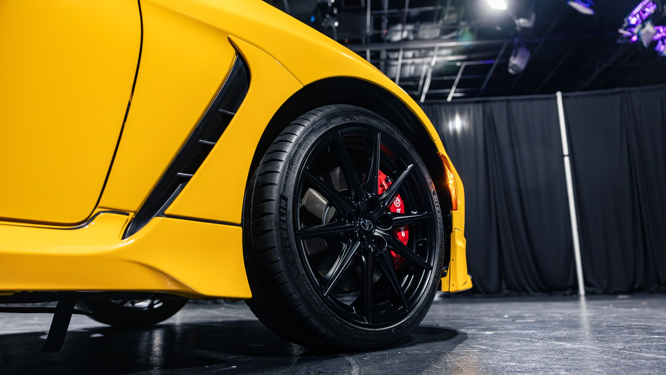 Toyota GR86 Yuzu Edition 04