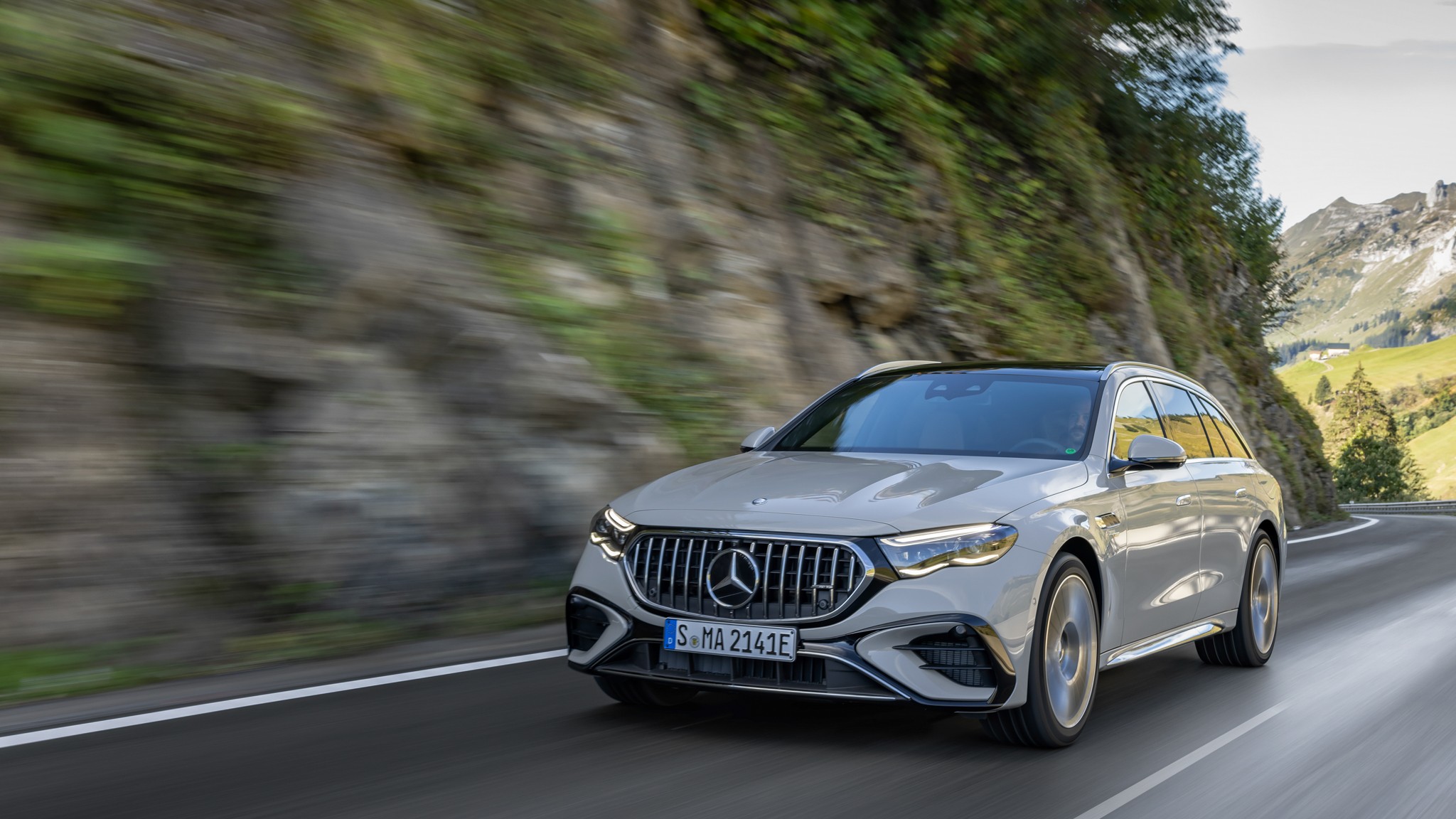 2026 Mercedes Benz AMG E 53 Hybrid Wagon PHEV Turbo I6 AWD 9