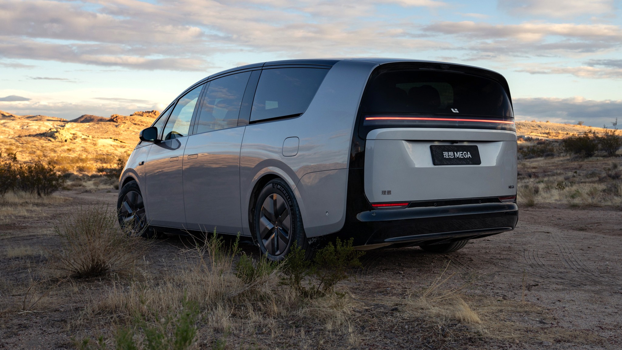 058 2025 Li Auto MEGA