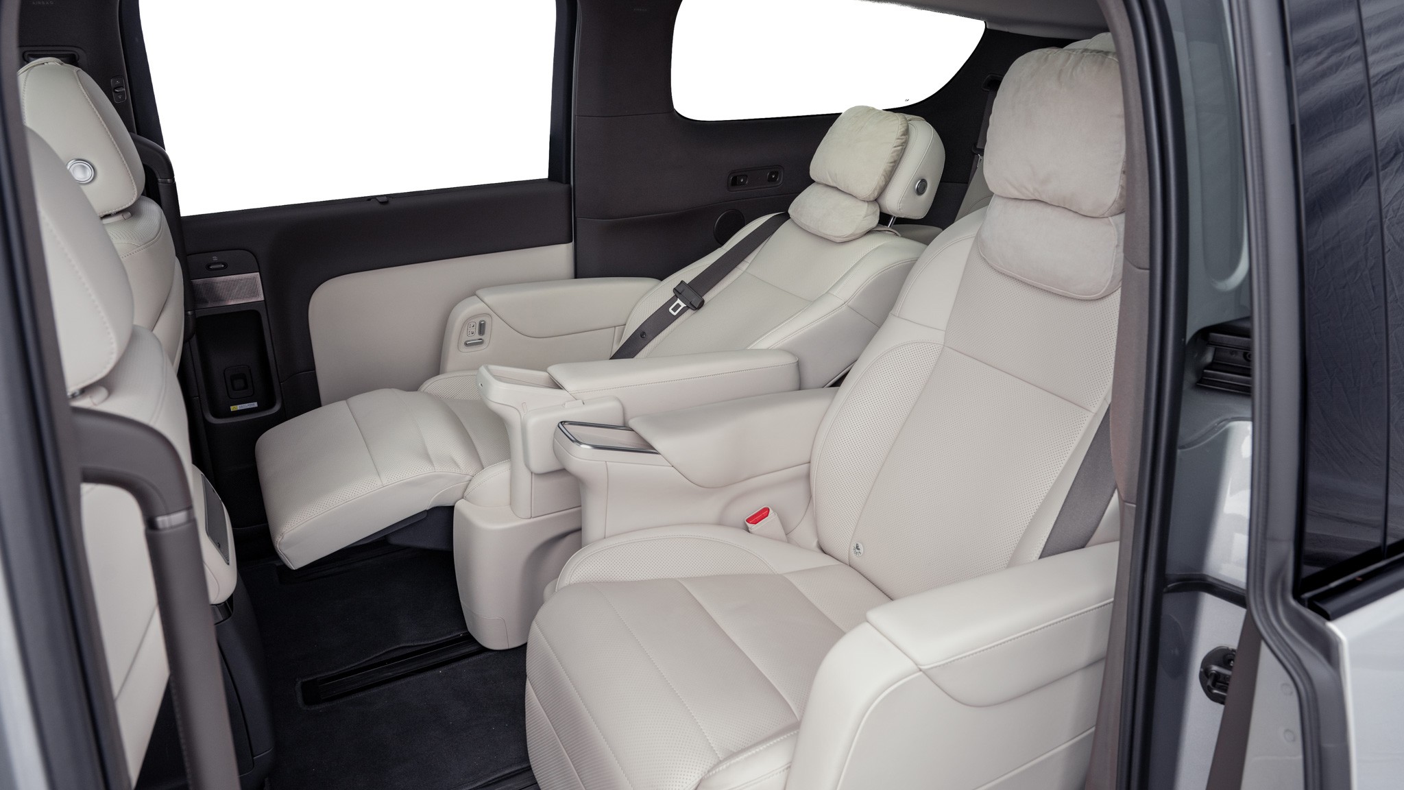 082 2025 Li Auto MEGA