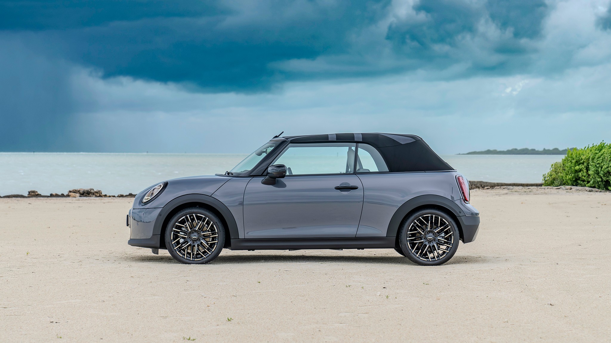 17 2025 Mini Cooper Convertible FD