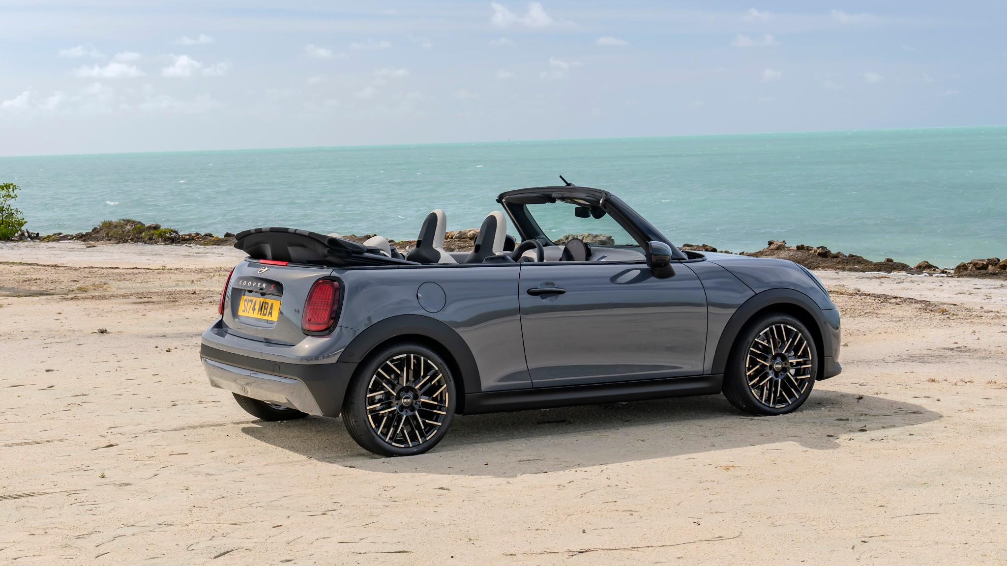 18 2025 Mini Cooper Convertible FD