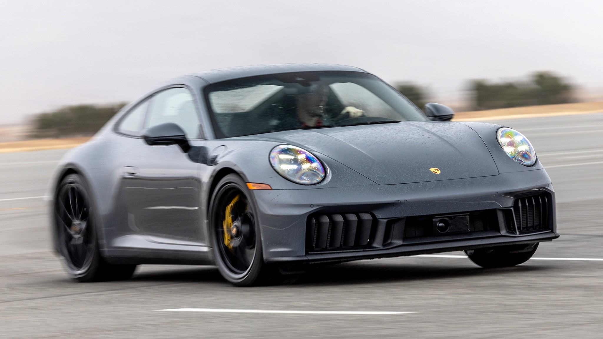 003 2025 Porsche 911 GTS