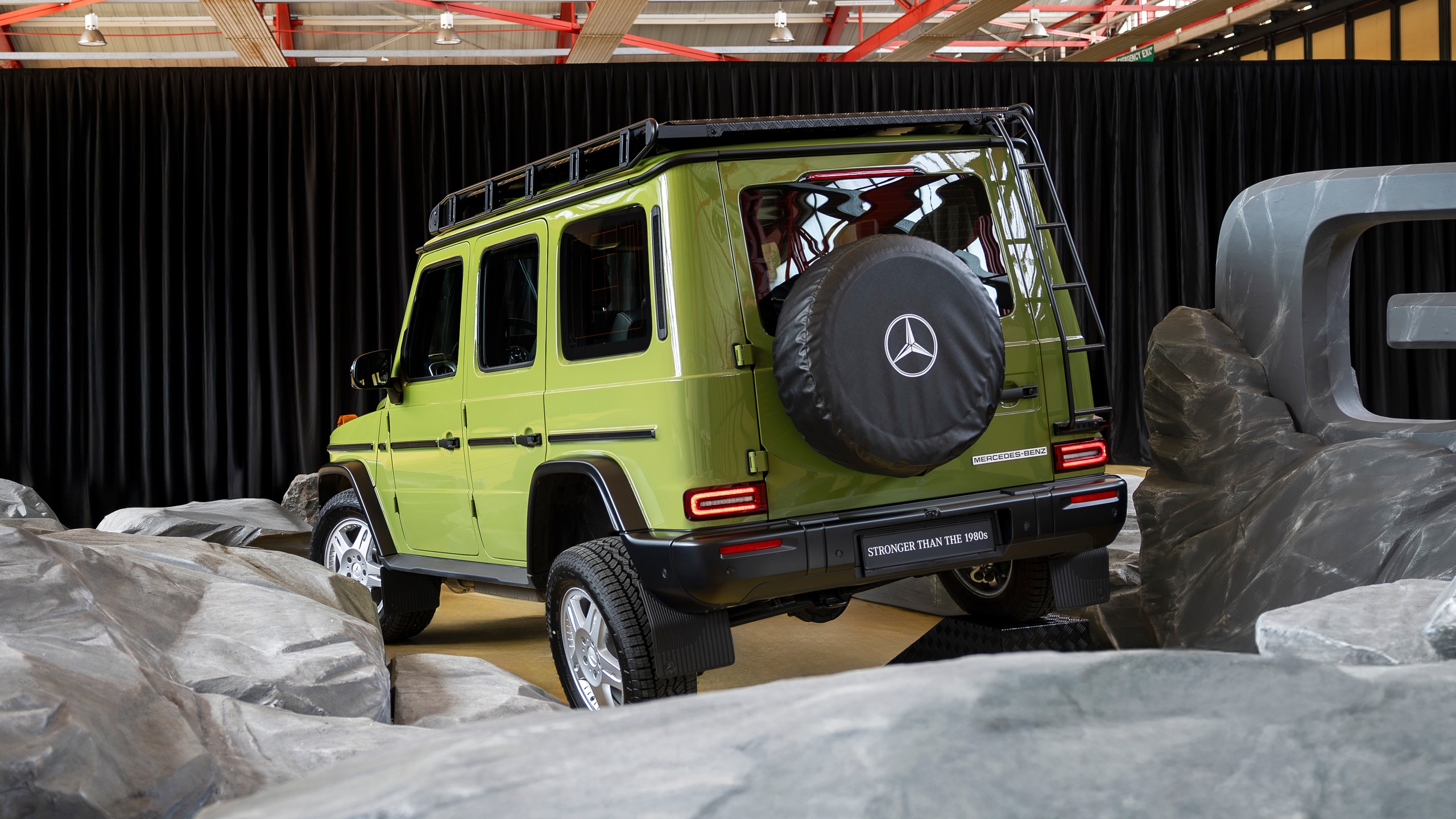 Mercedes Benz G550 Stronger Than the 1980s Edition 8