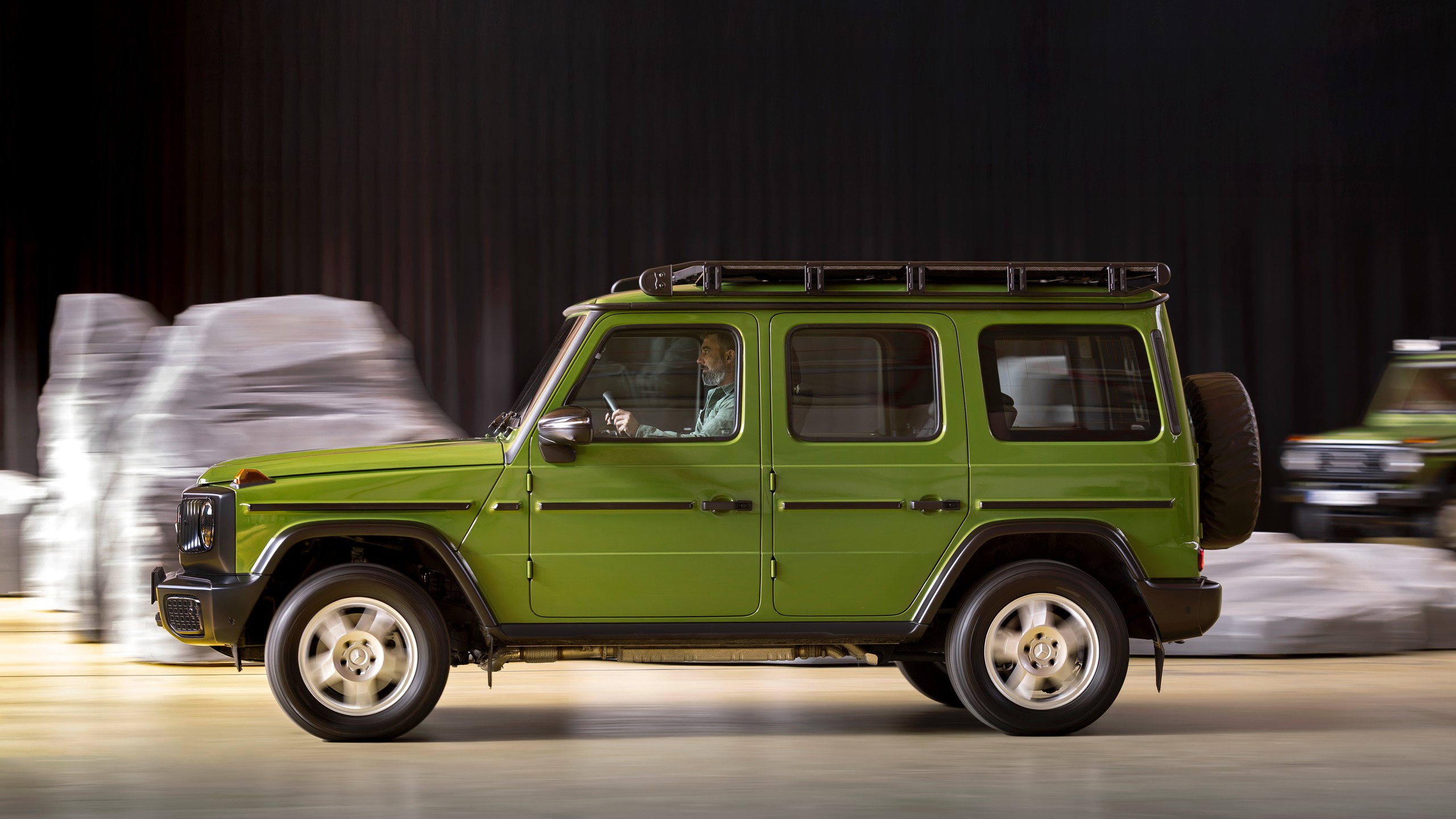 Mercedes Benz G550 Stronger Than the 1980s Edition 10