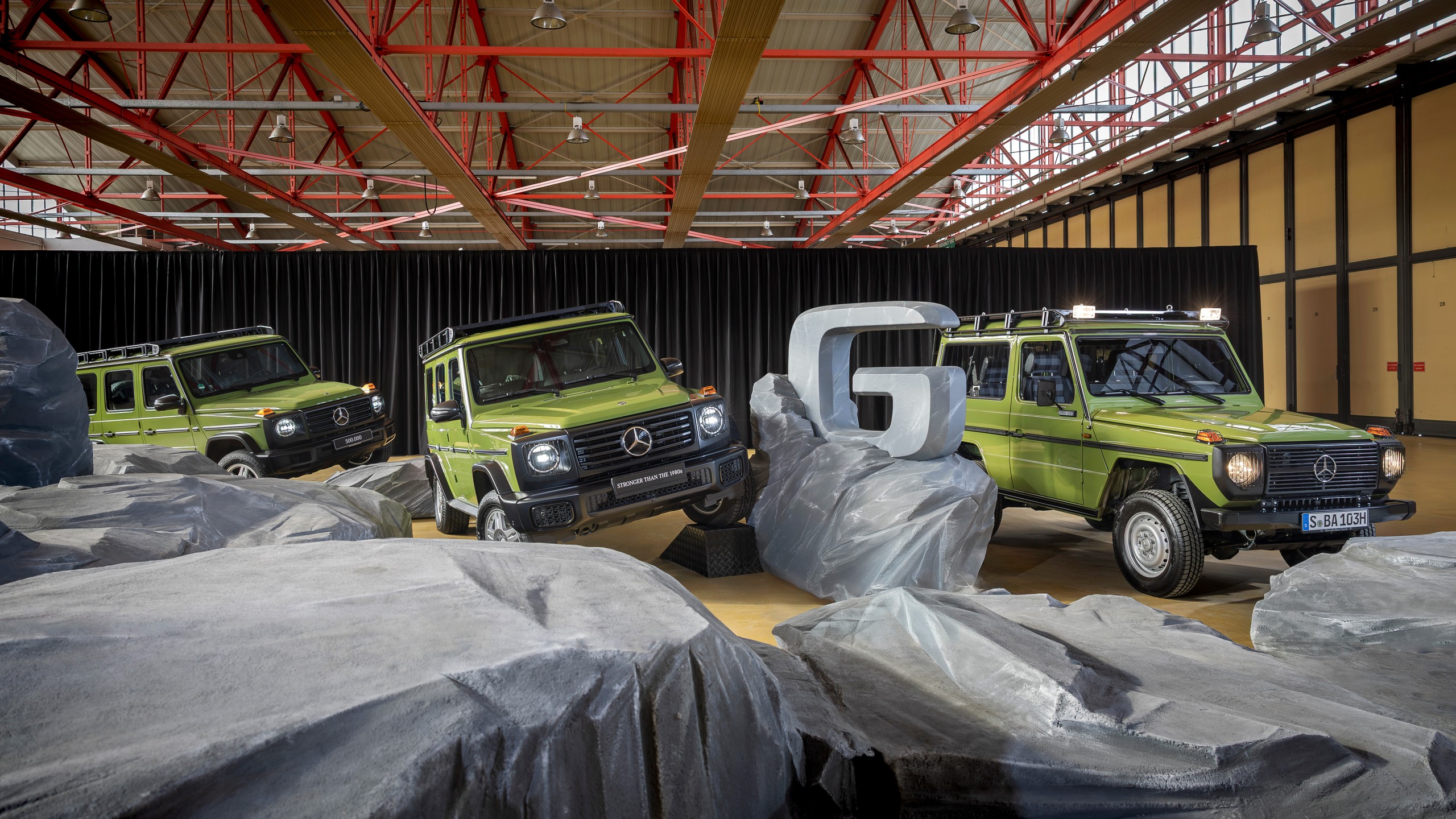 Mercedes Benz G550 Stronger Than the 1980s Edition 15