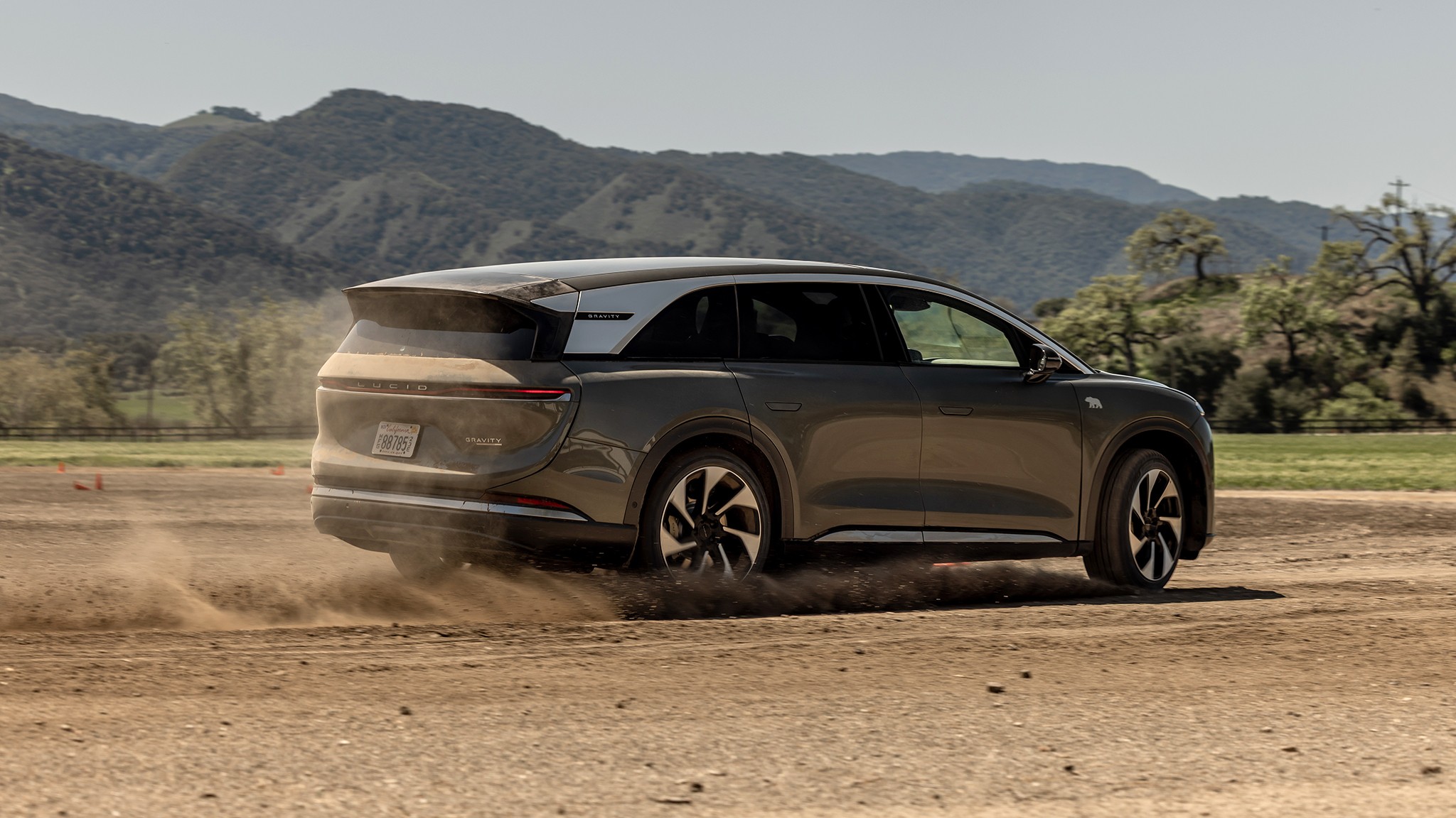 2025 Lucid Gravity 69