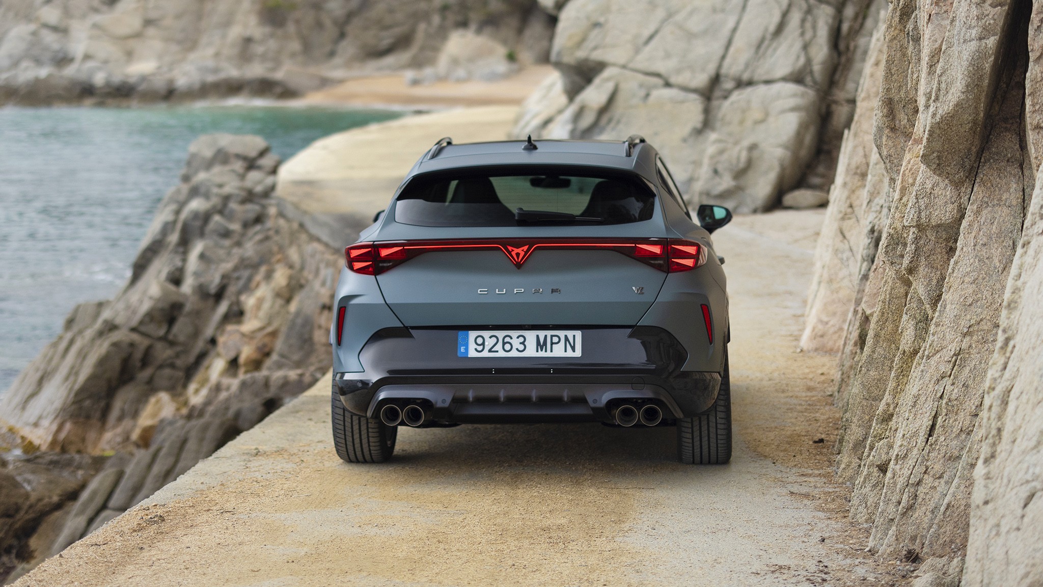 1 2025 Cupra Formentor ENCELADUS