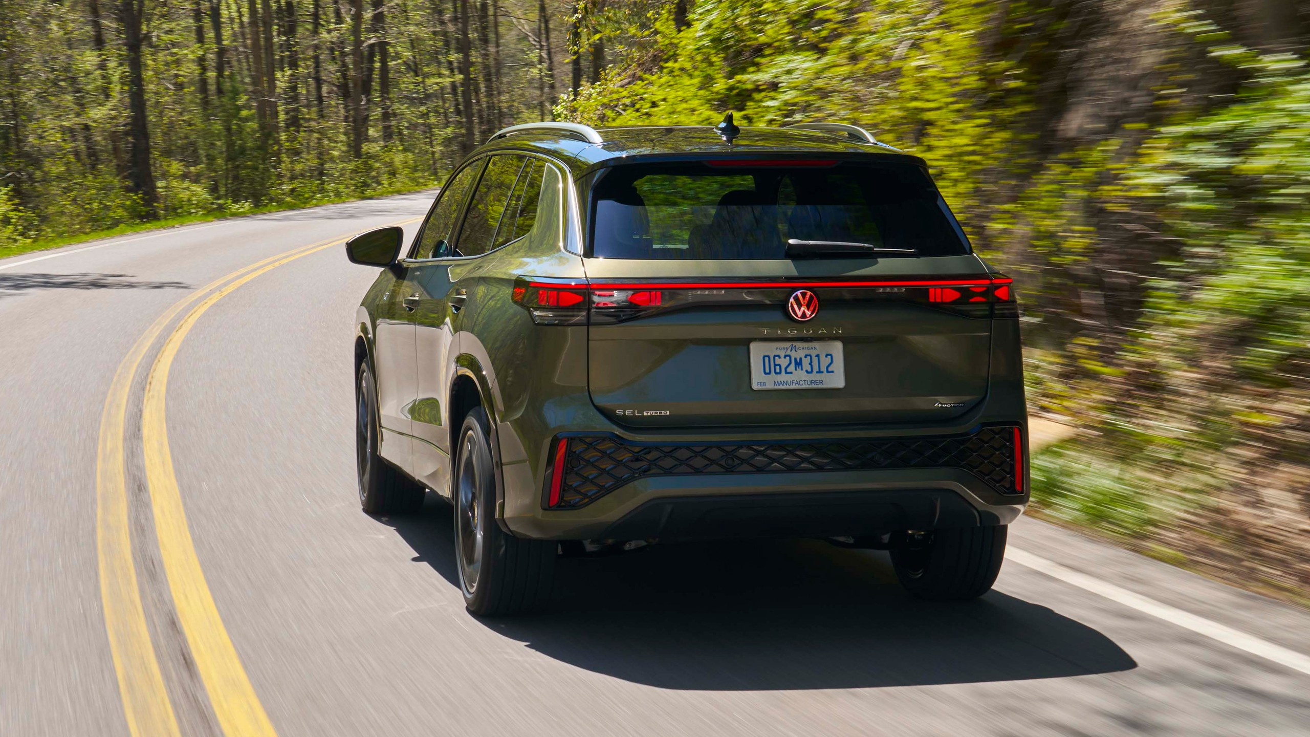 2026 Volkswagen Tiguan SEL R Line Turbo 6