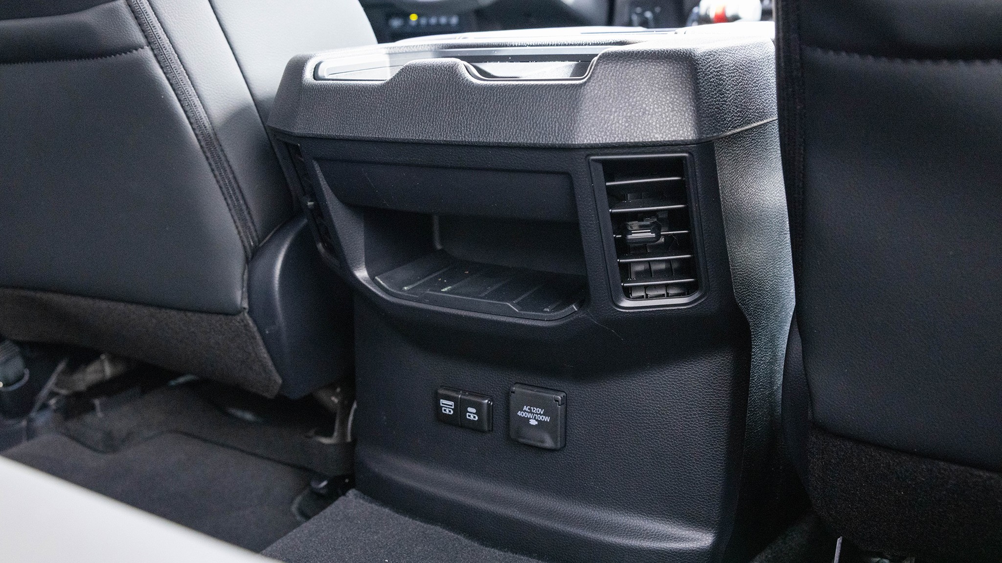 14 2025 Toyota Tundra SR5 TRD Rally KL