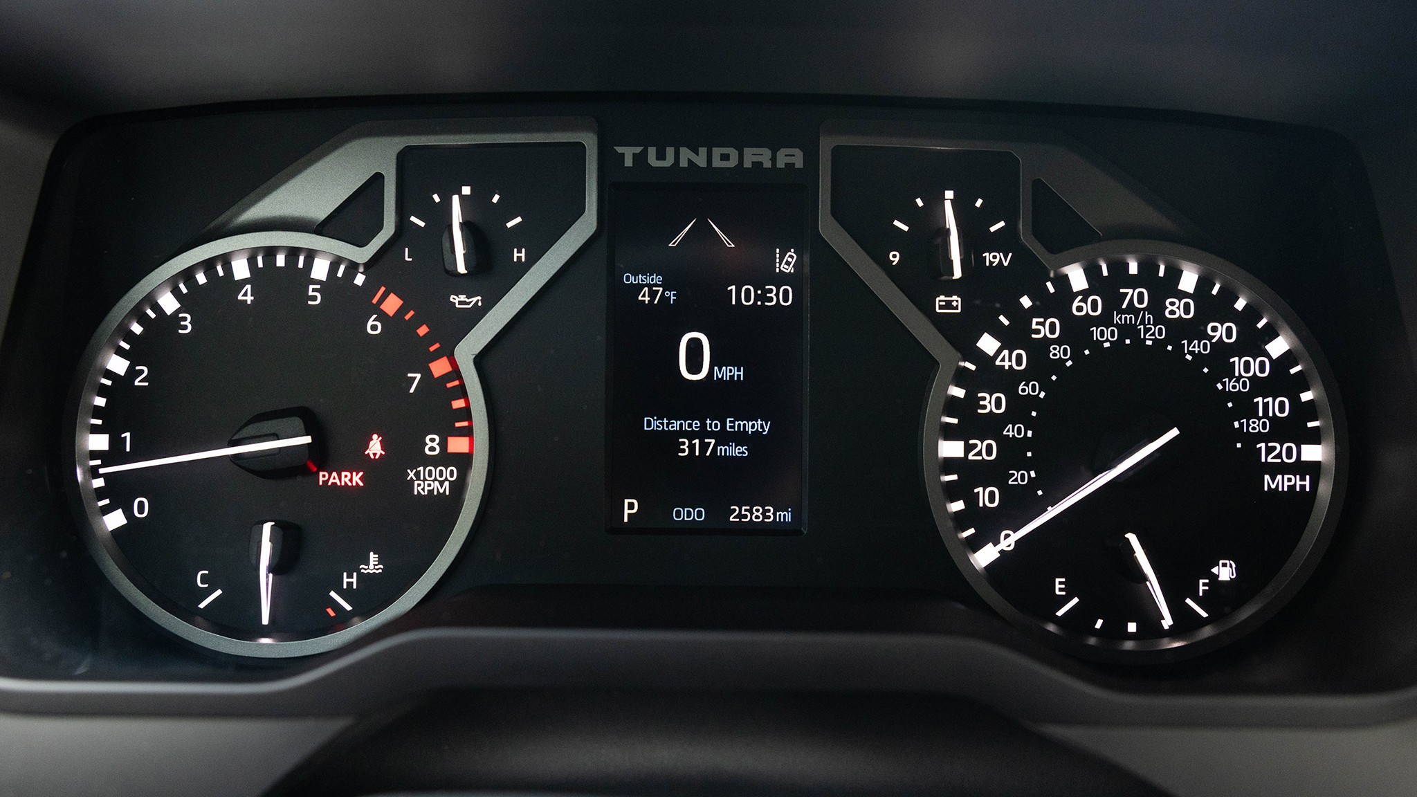 17 2025 Toyota Tundra SR5 TRD Rally KL