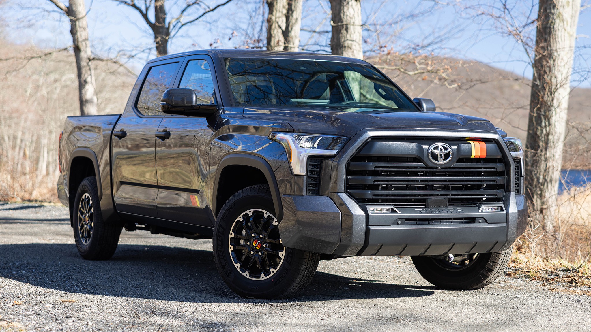 24 2025 Toyota Tundra SR5 TRD Rally KL