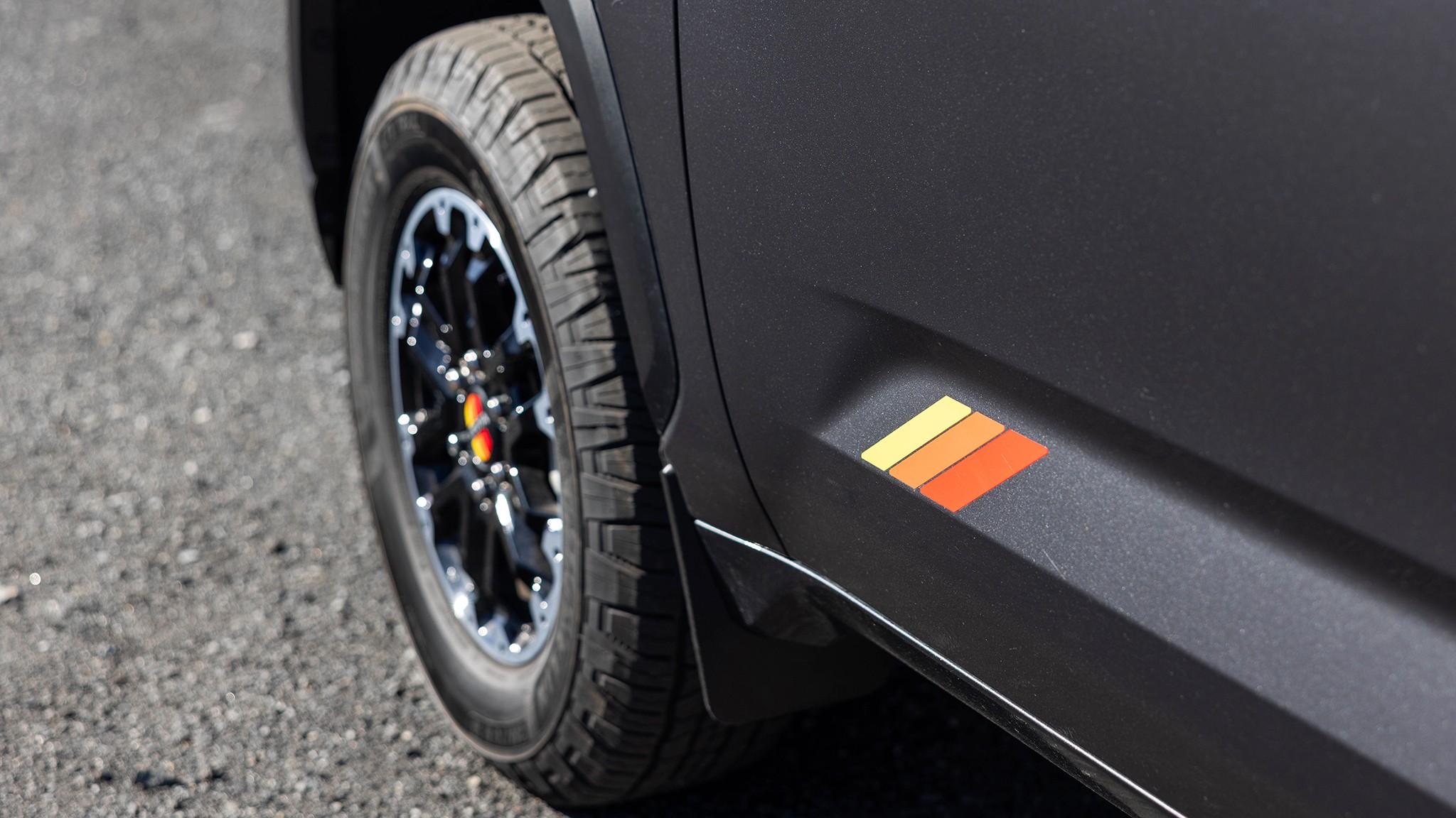 34 2025 Toyota Tundra SR5 TRD Rally KL