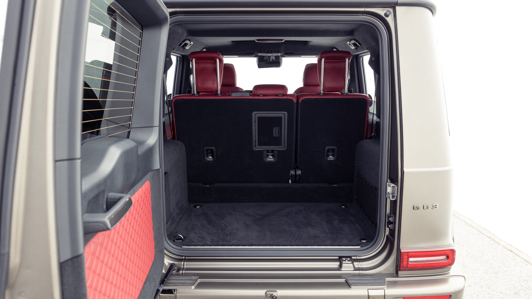 051 2025 Mercedes G63 AMG