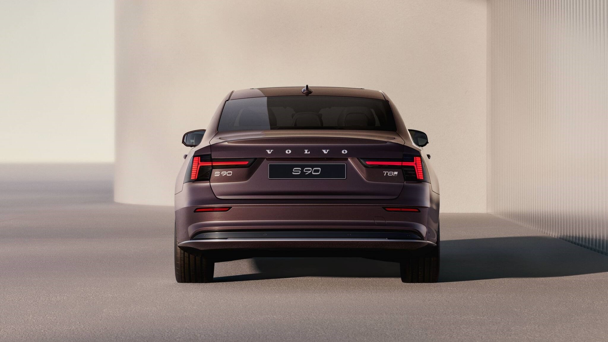 Refreshed Volvo S90 sedan 2