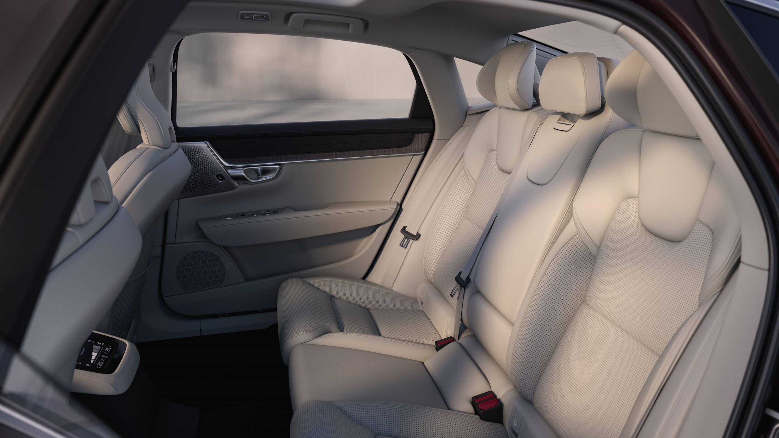 Refreshed Volvo S90 sedan 10