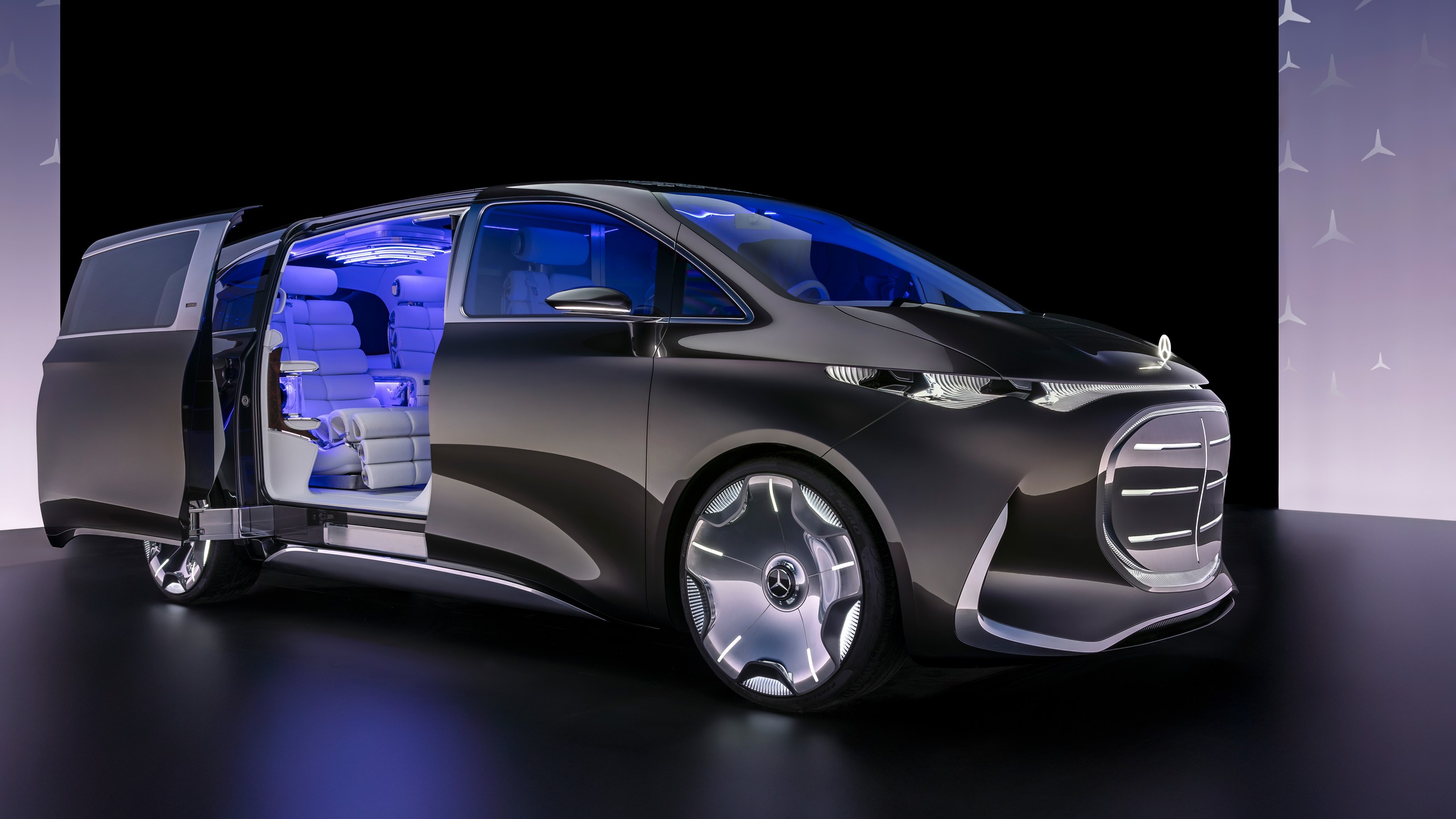 Mercedes Benz Vision V concept luxury van 1