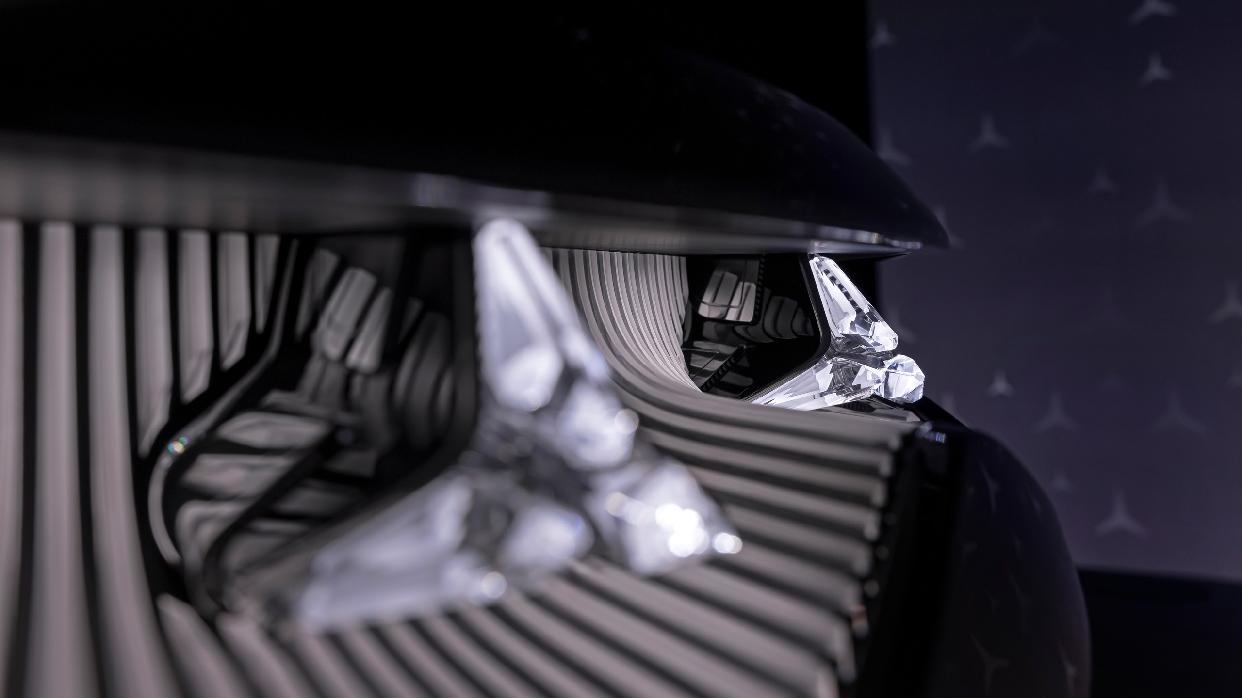 Mercedes Benz Vision V concept luxury van 17