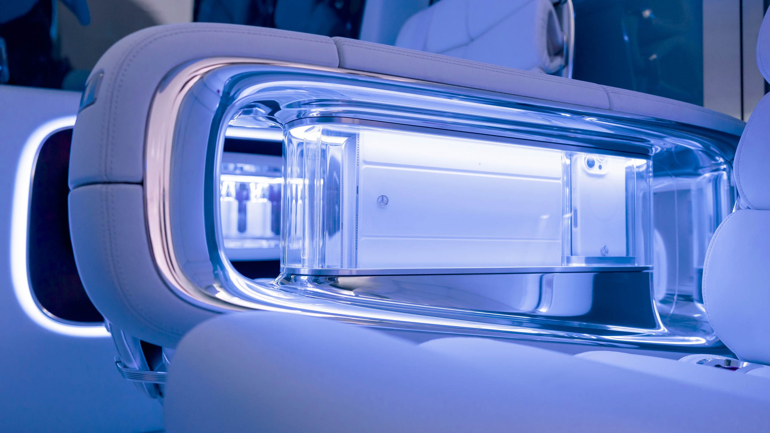 Mercedes Benz Vision V concept luxury van 26