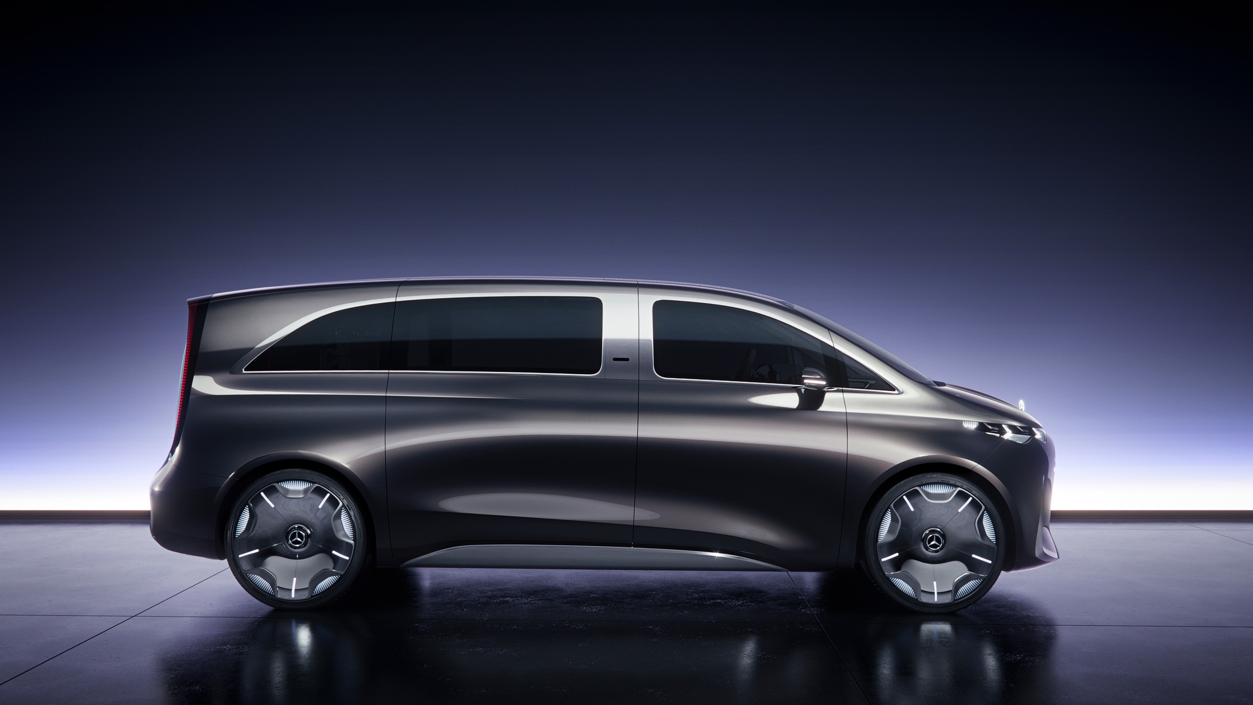 Mercedes Benz Vision V concept luxury van 40
