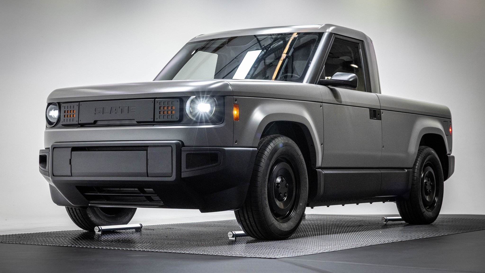 LEAD 015 2027 Slate Truck