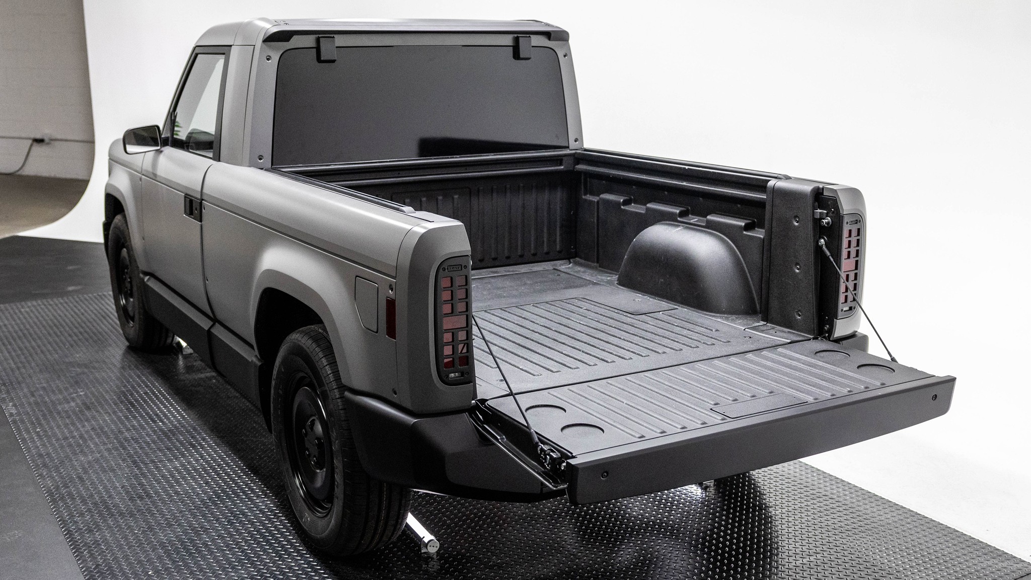 018 2027 Slate Truck