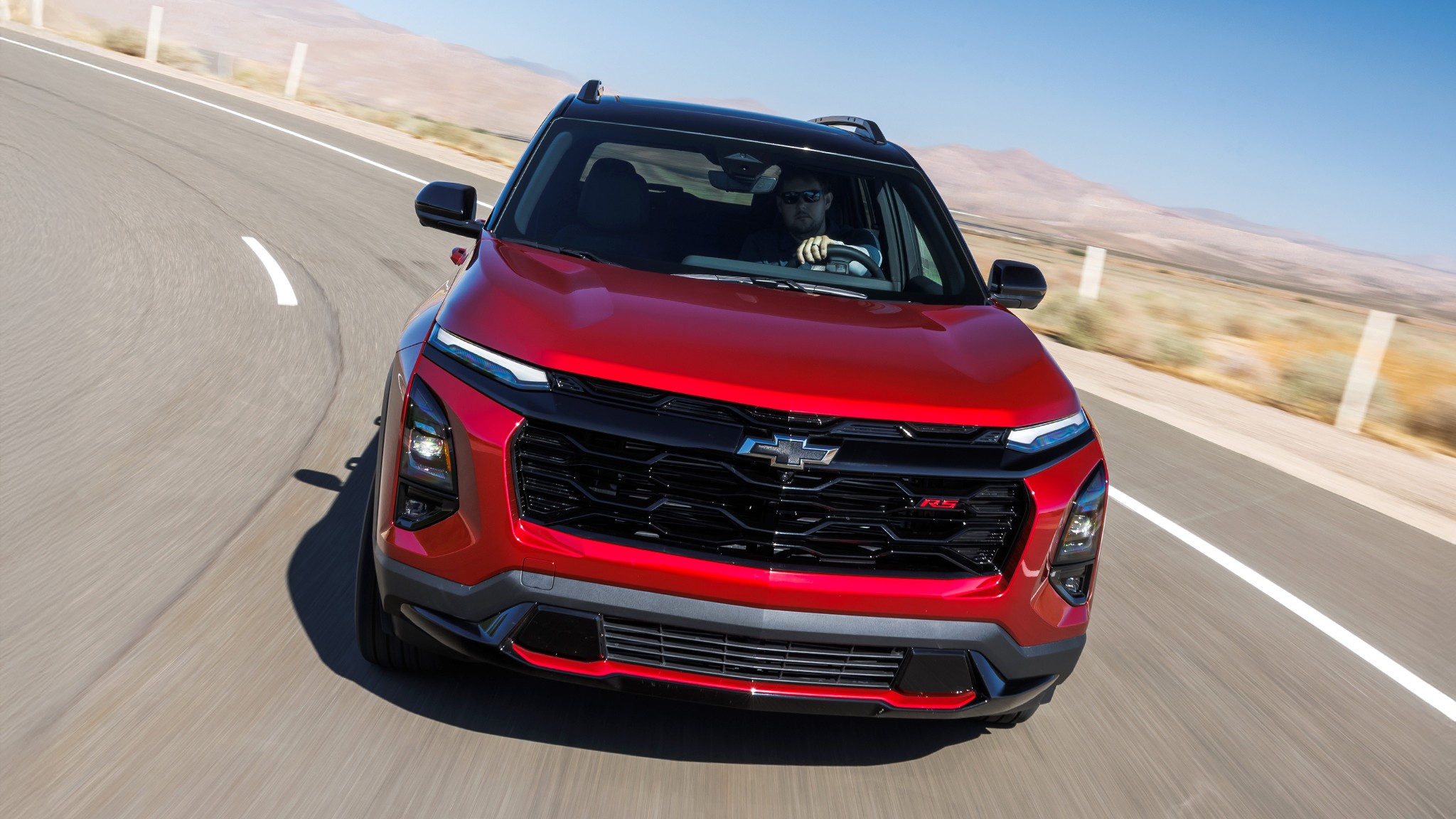 2 2026 Chevrolet Equinox AWD front view