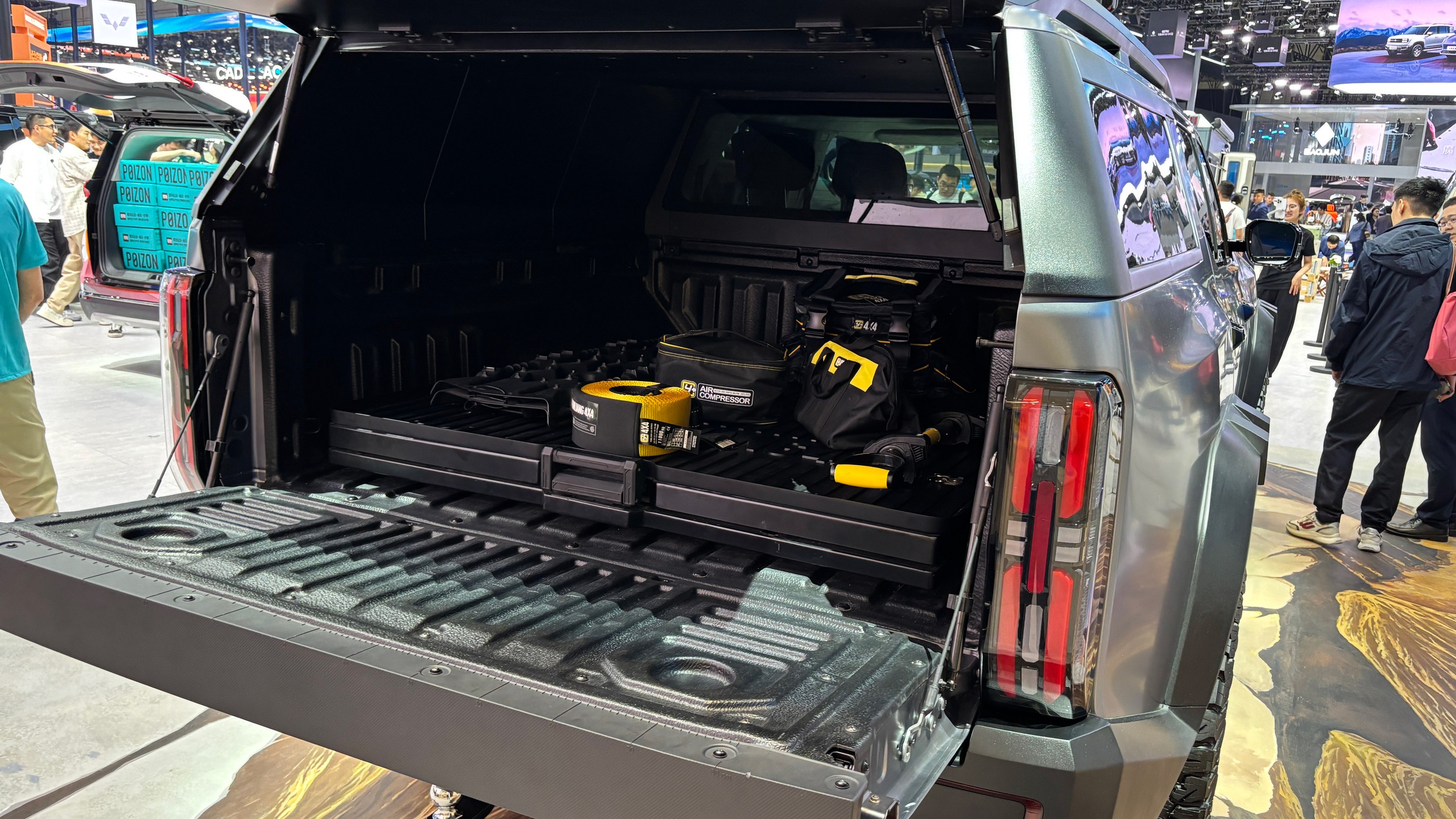 SAIC GM Maxus Terron 9 e Terra 9 4