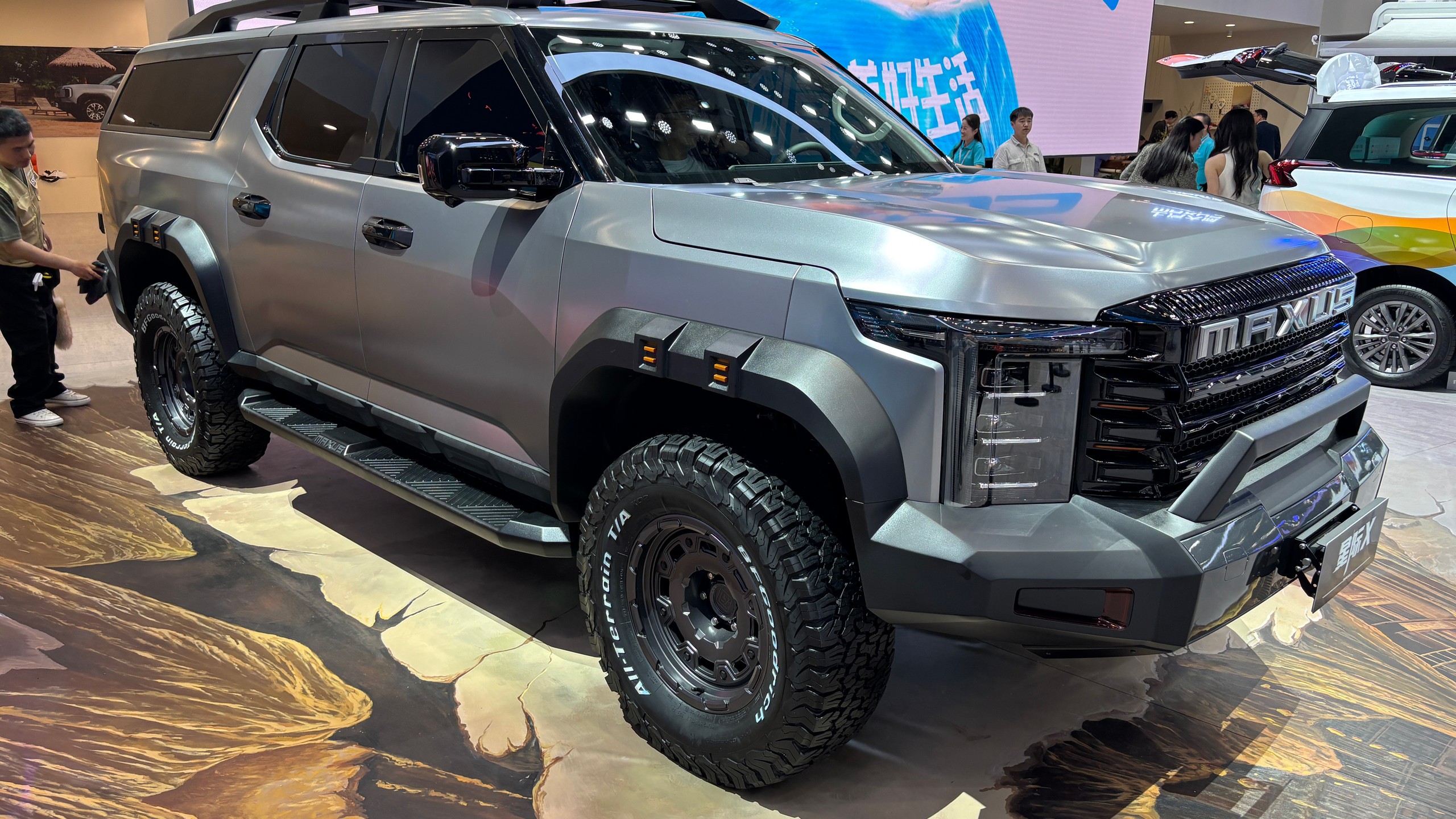 SAIC GM Maxus Terron 9 e Terra 9 2