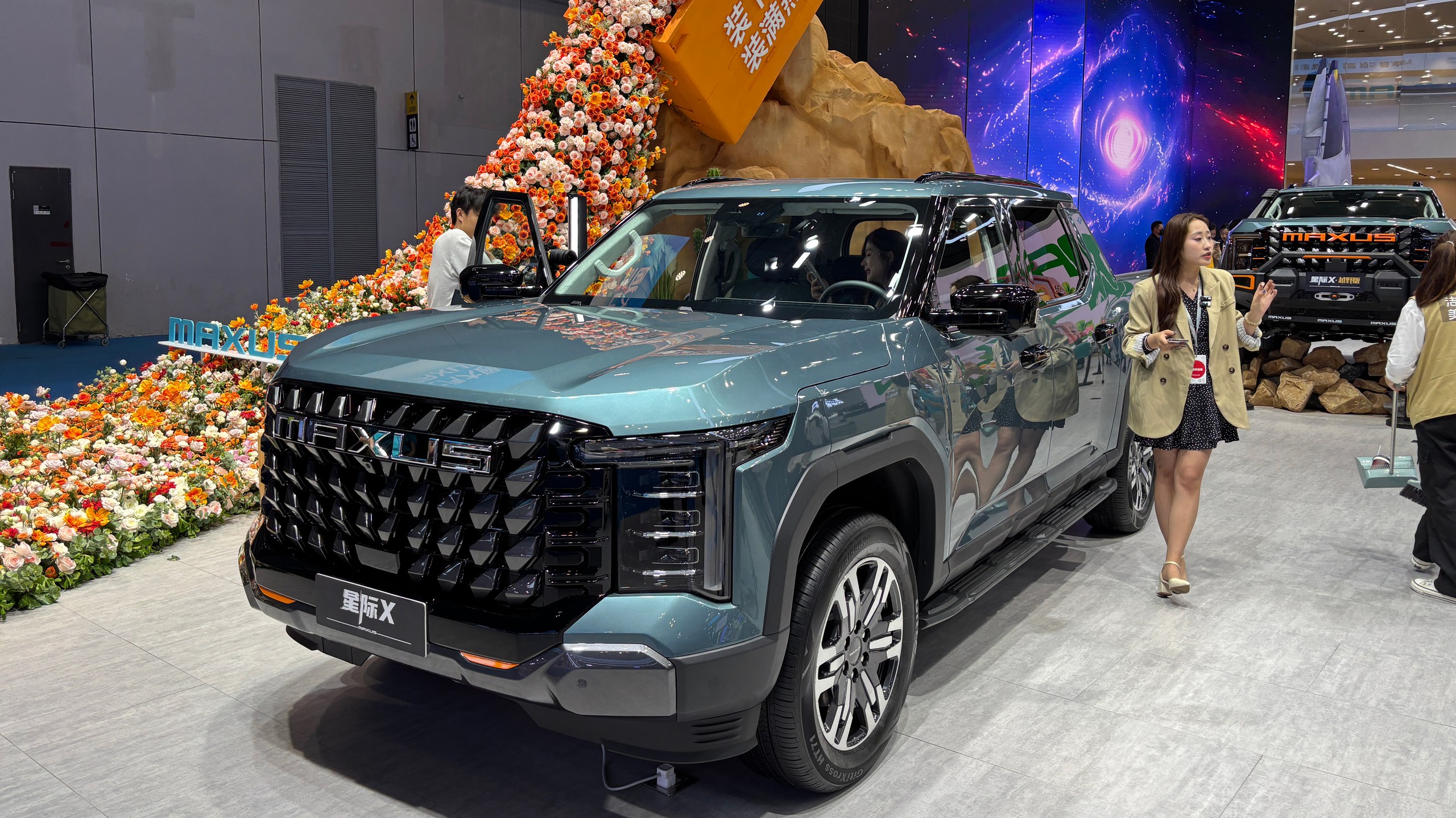 SAIC GM Maxus Terron 9 e Terra 9 8