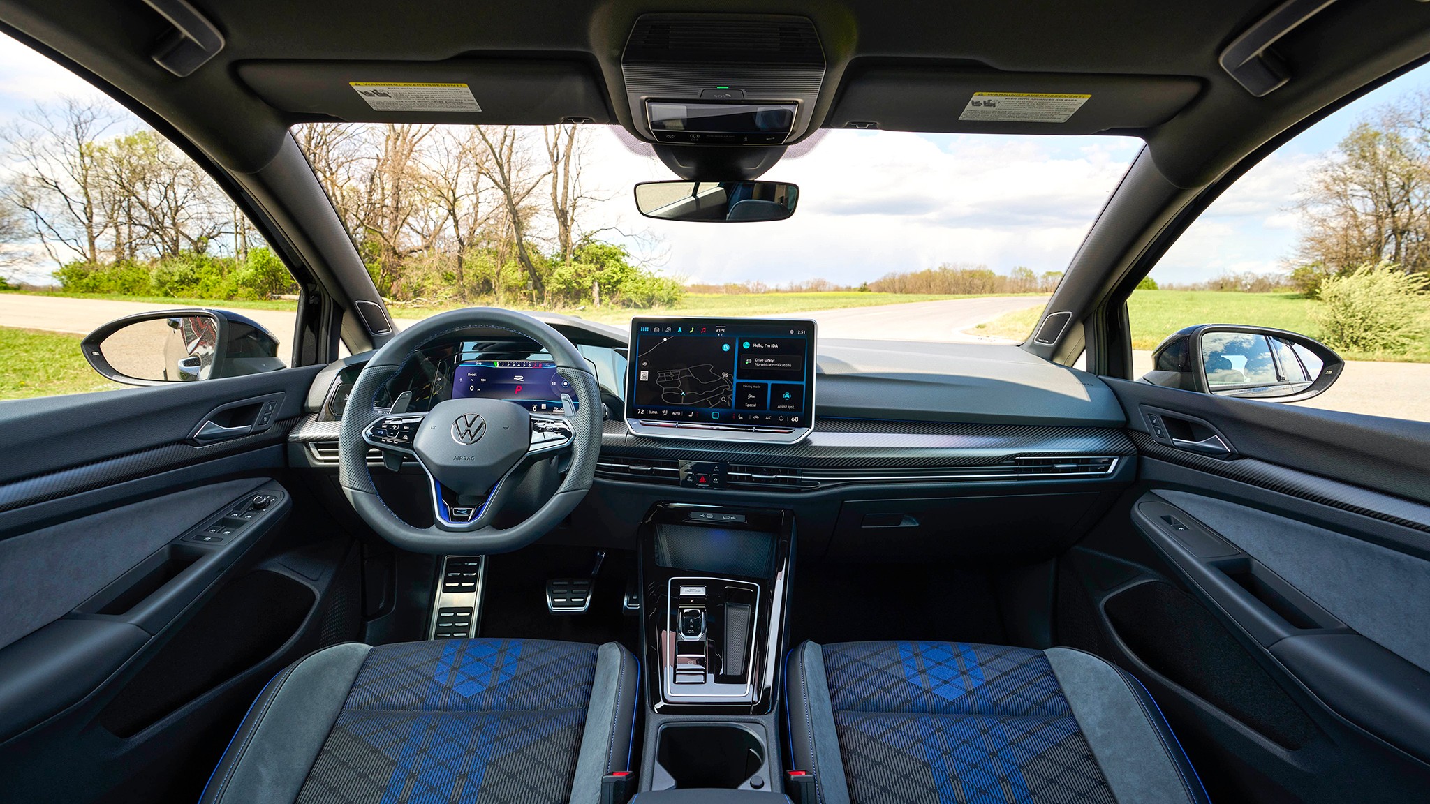 16 2025 Volkswagen Golf R black first drive