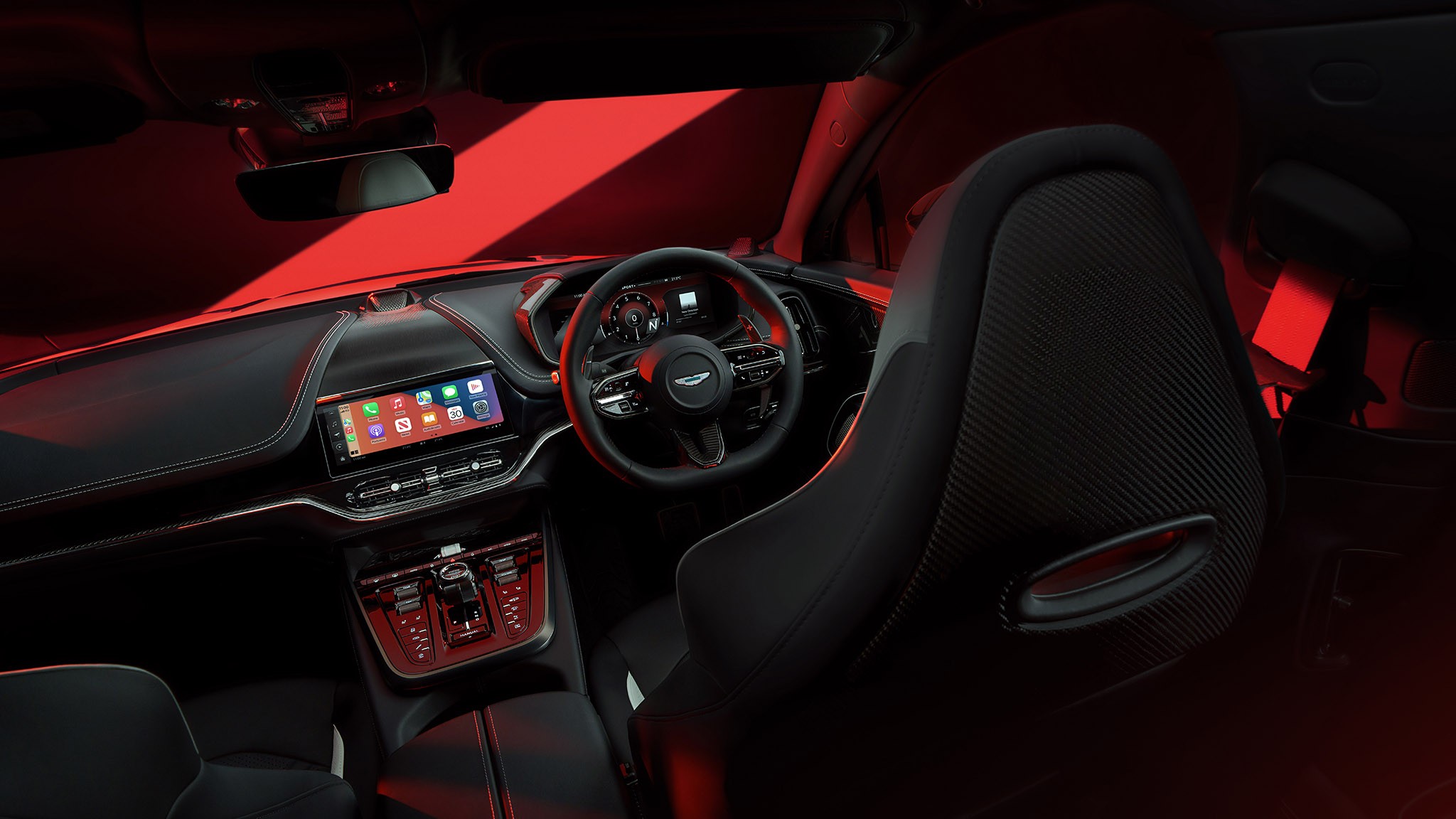 Aston Martin DBX S 20