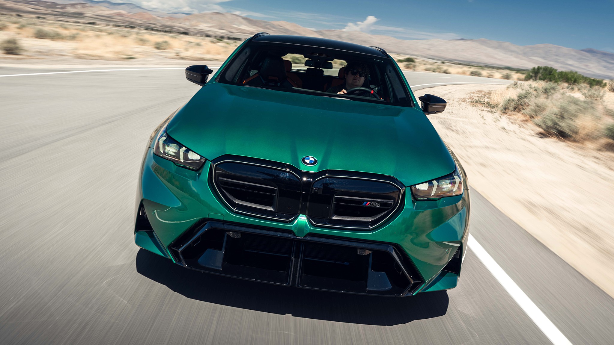 035 2025 BMW M5 Touring