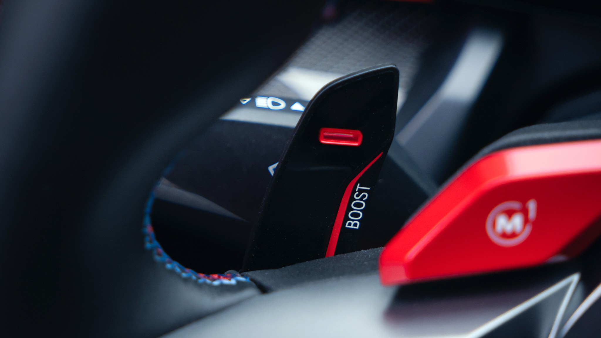 010 2025 BMW M5 Touring